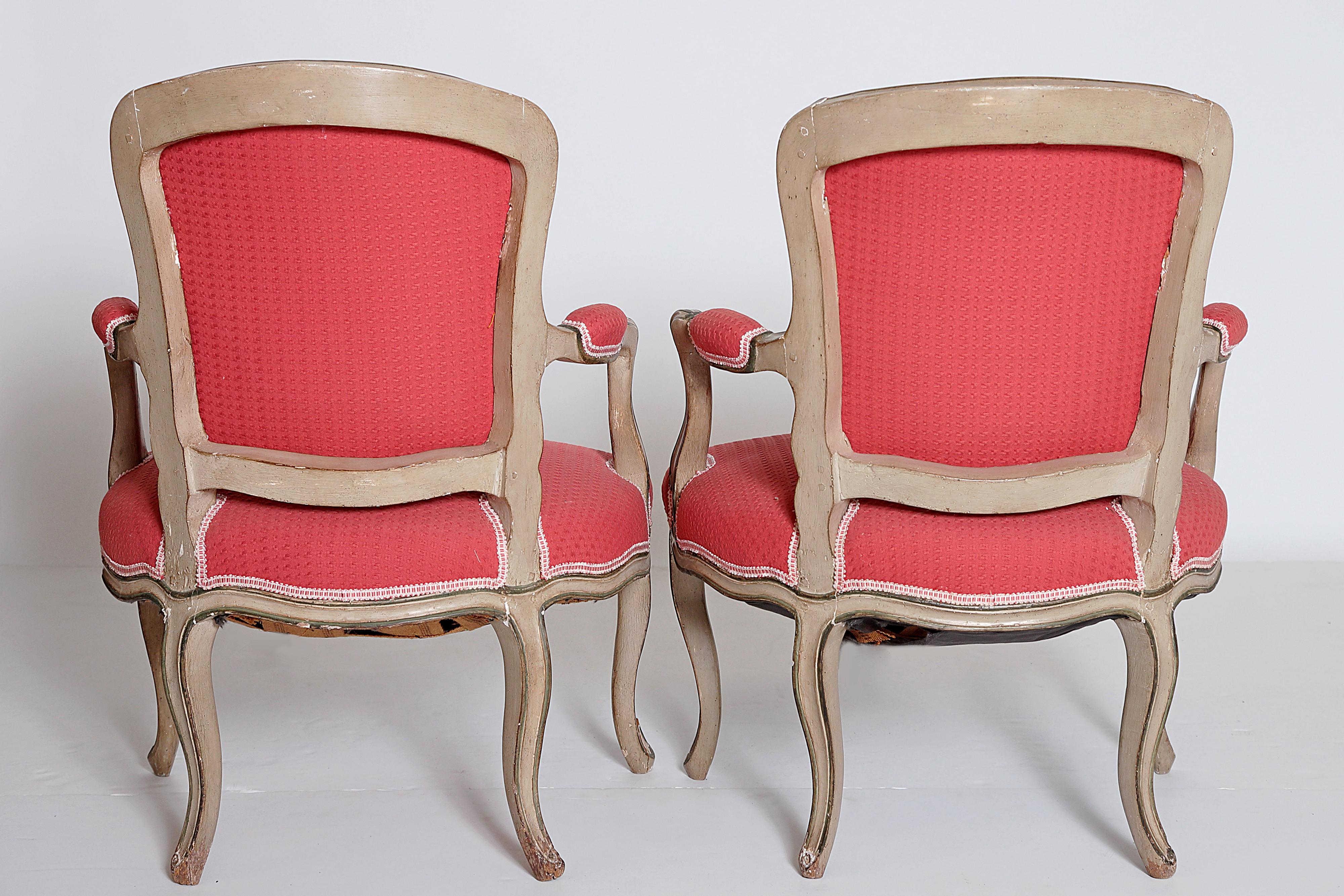 Hand-Carved Pair of Louis XV Painted Fauteuils