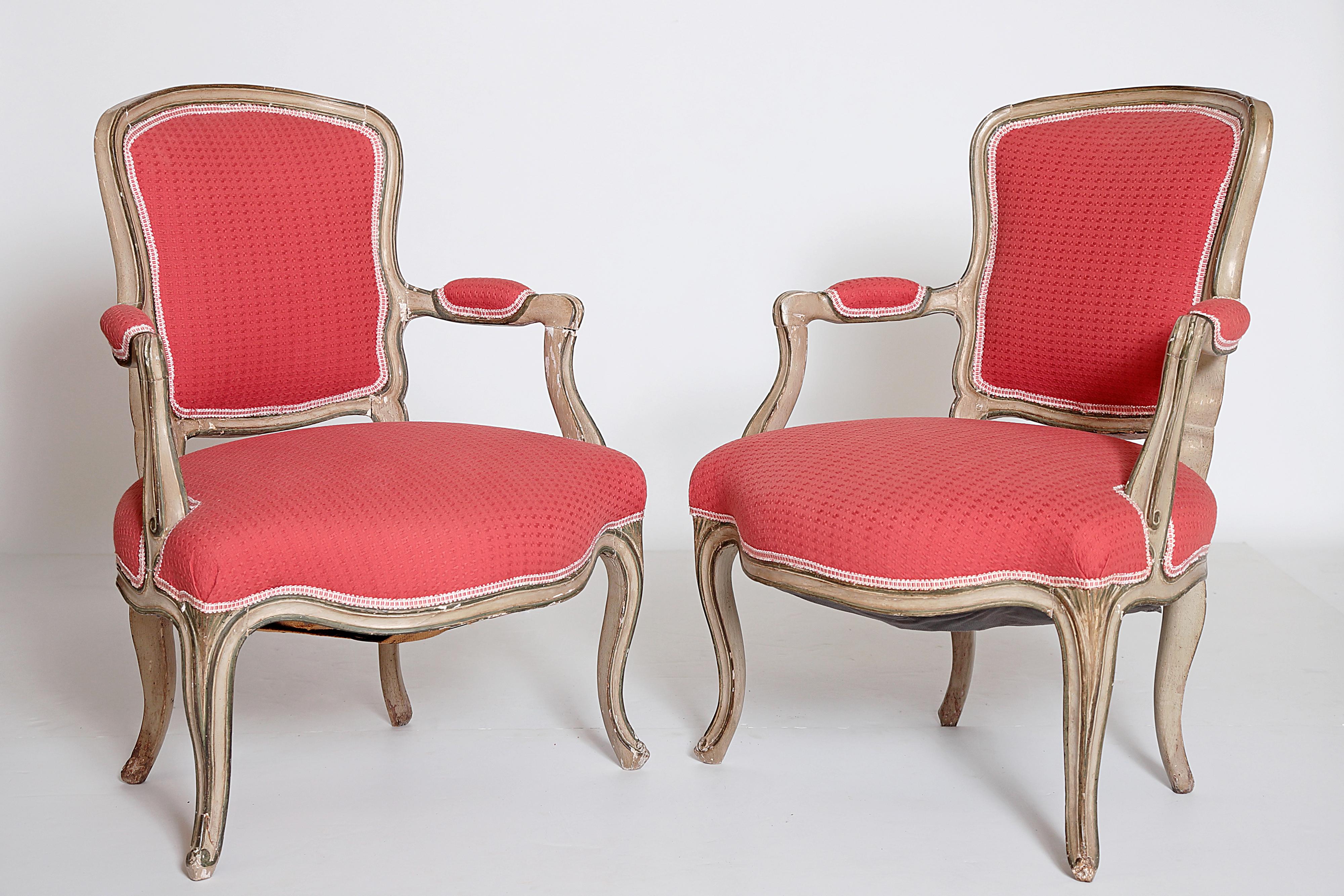 18th Century and Earlier Pair of Louis XV Painted Fauteuils