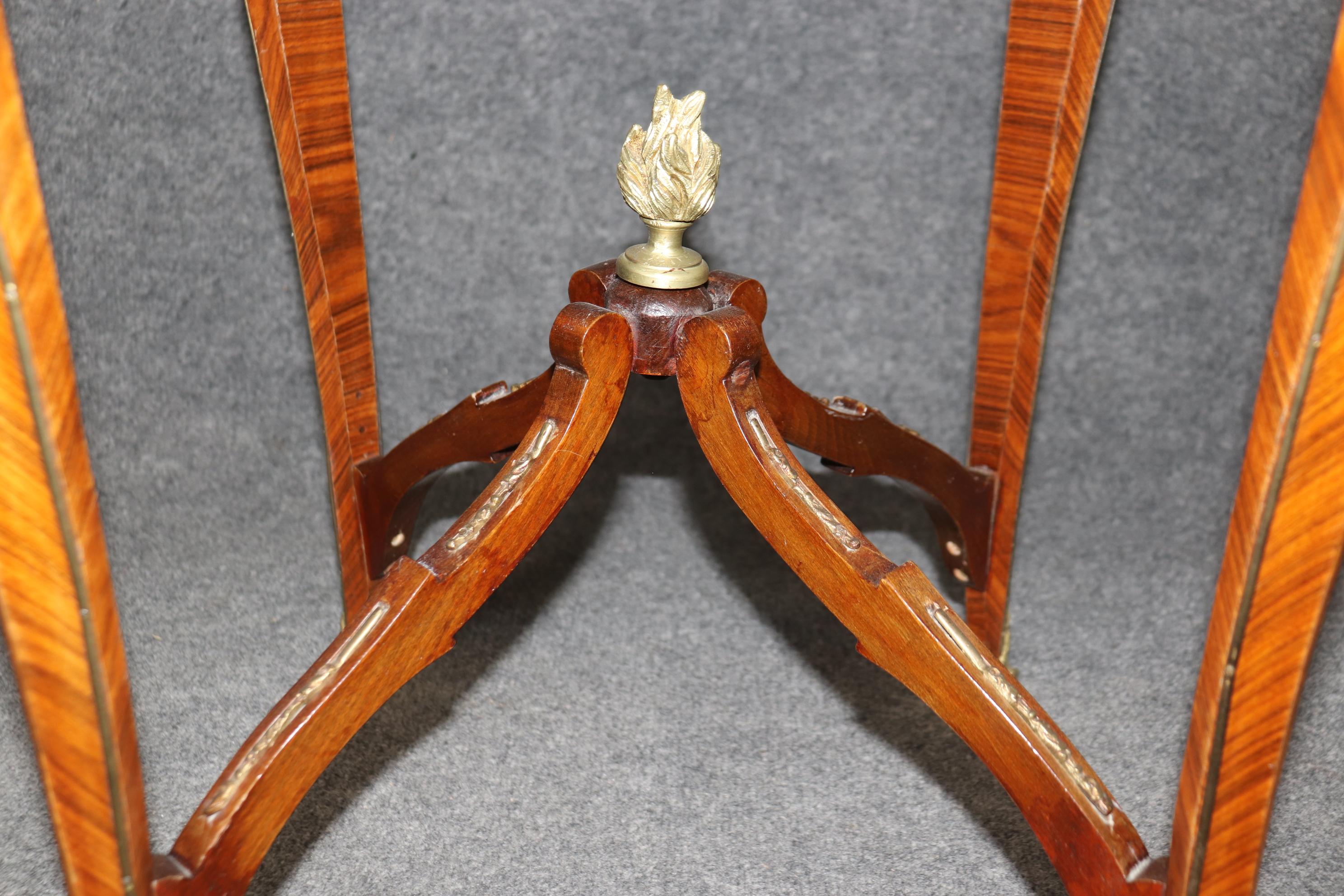Paire de style Louis XV monté en bronze Breccia Brown  Tables d'appoint marbre en vente 8