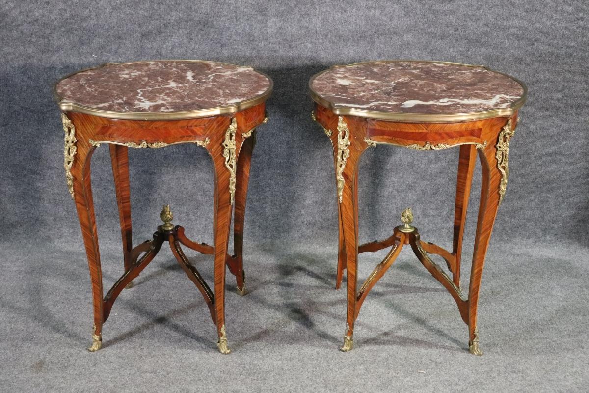 XIXe siècle Paire de style Louis XV monté en bronze Breccia Brown  Tables d'appoint marbre en vente
