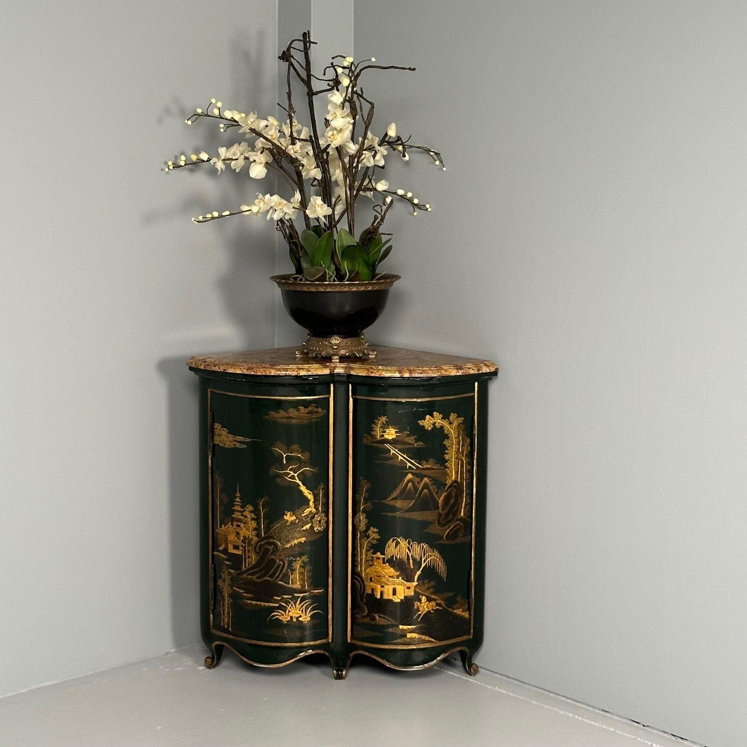 Pair Louis XV Style Japanned Corner Cabinets / Encoignures, Christies Provenance In Good Condition For Sale In Stamford, CT