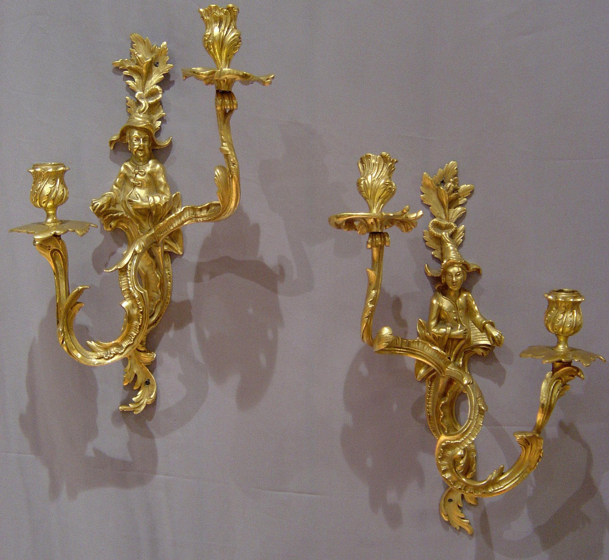 French Pair of Louis XV Transitional Ormolu Chinoiserie Wall Lights For Sale