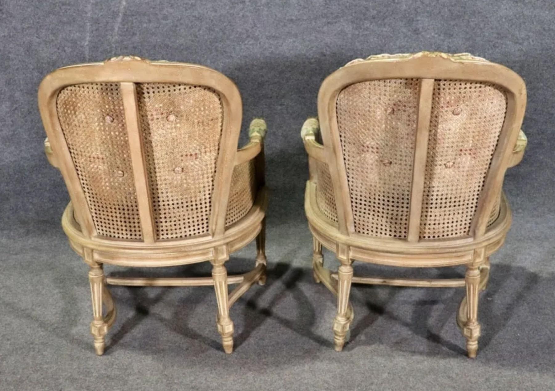 Paar Louis XVI-Sessel  im Angebot 3