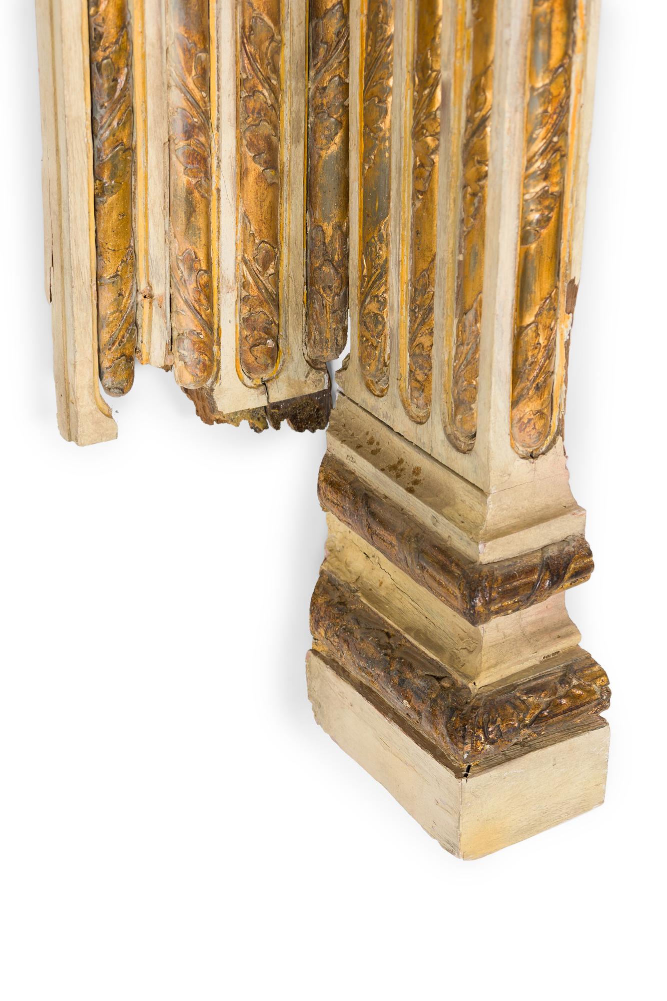 Inconnu Paire de pilastres Louis XVI  19ème c. en vente