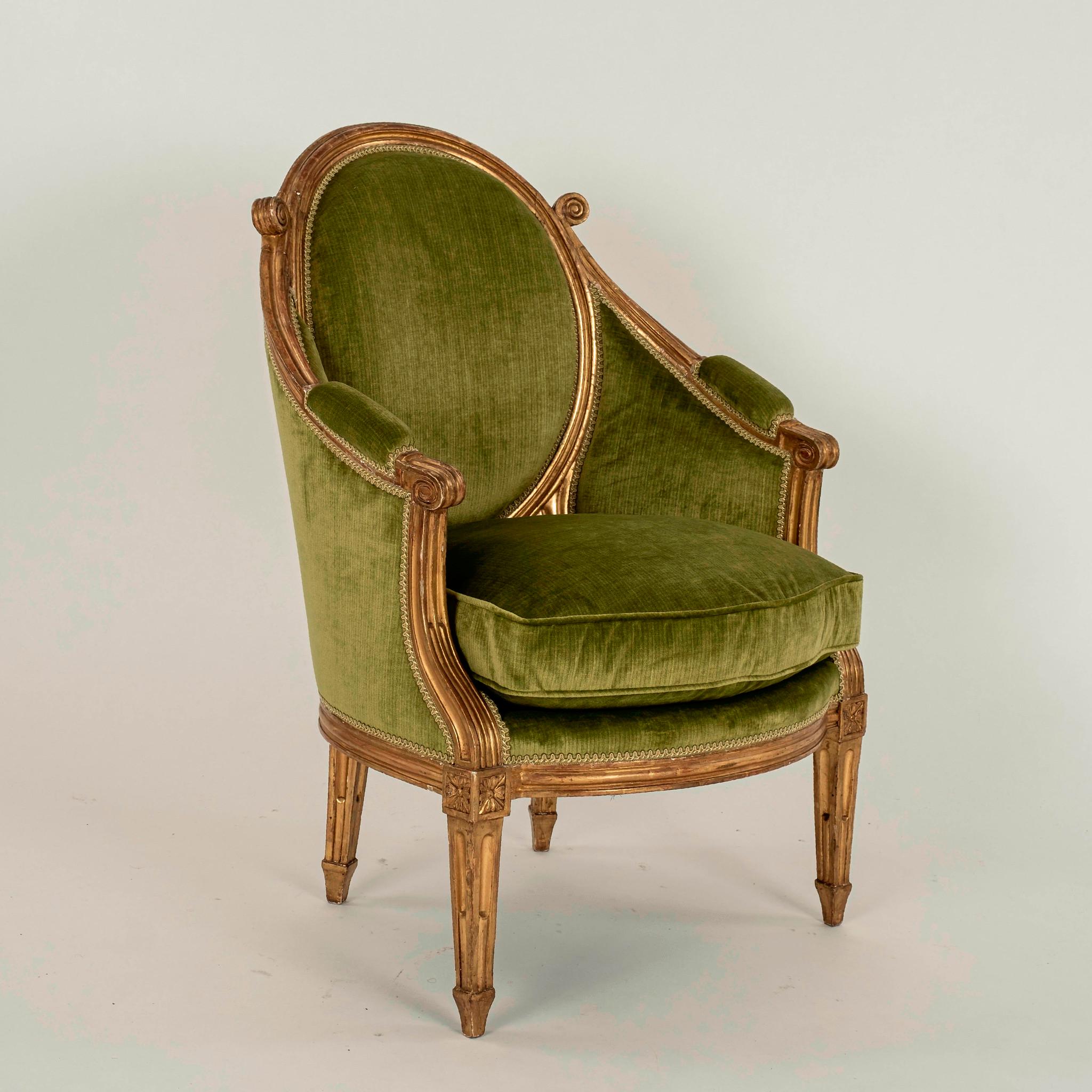 Pair Louis XVI Style Gilt Bergeres In Good Condition For Sale In Houston, TX