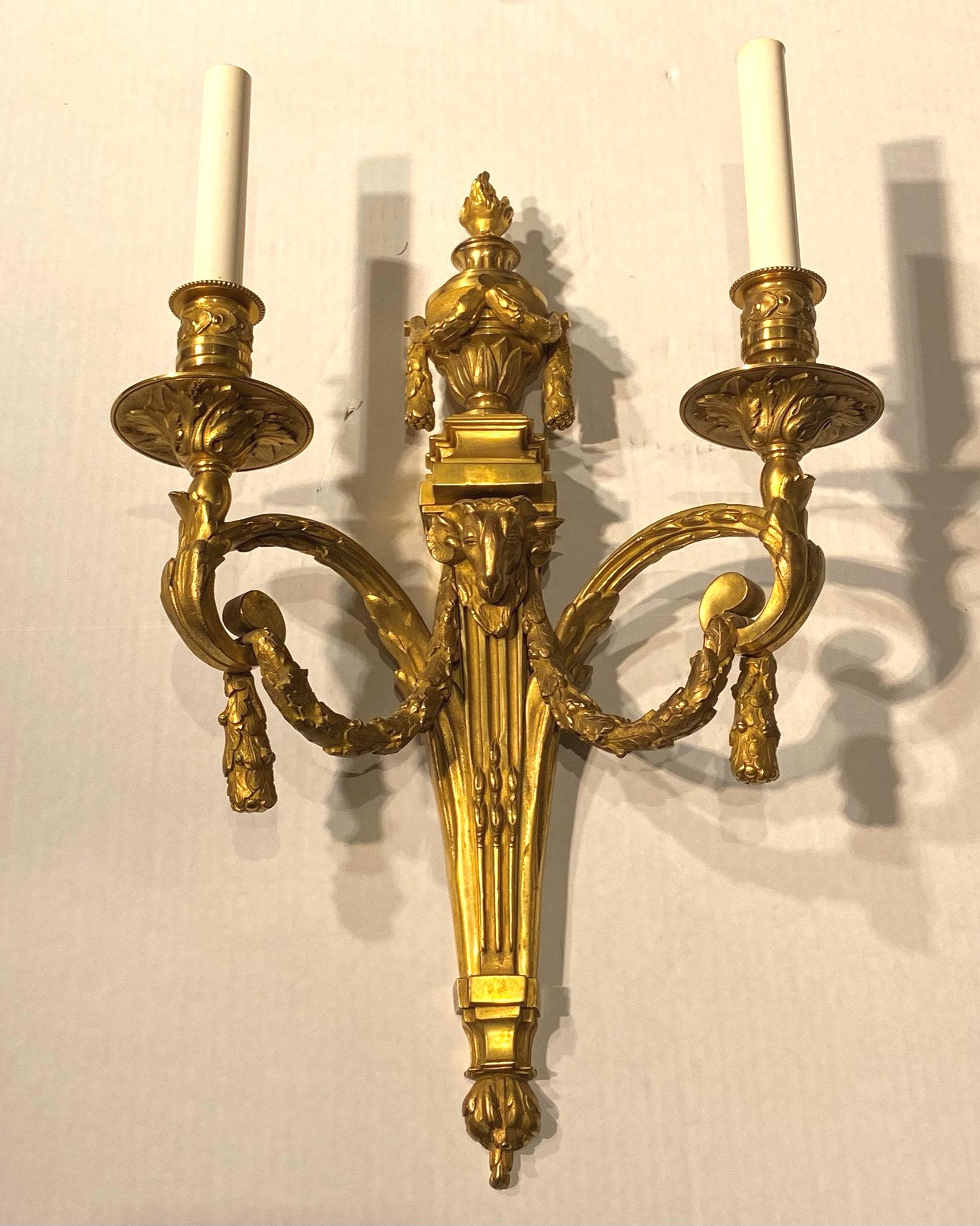 Pair of Louis XVI Style Gilt Bronze 2-Light Sconces In Good Condition For Sale In New York, NY
