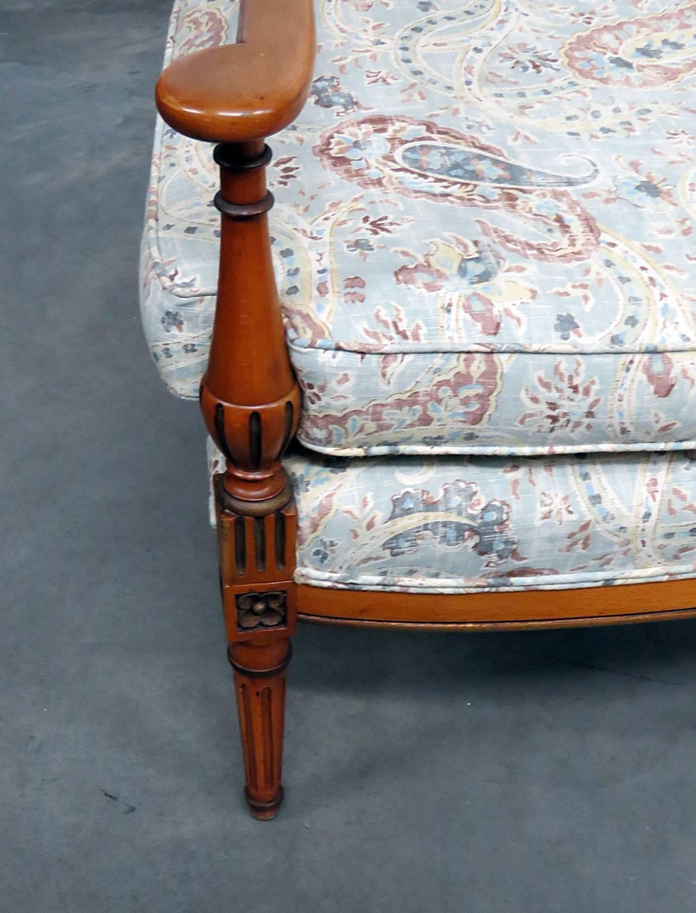Pair of Louis XVI style Marquis attributed to Grosfeld House. Measures: 18