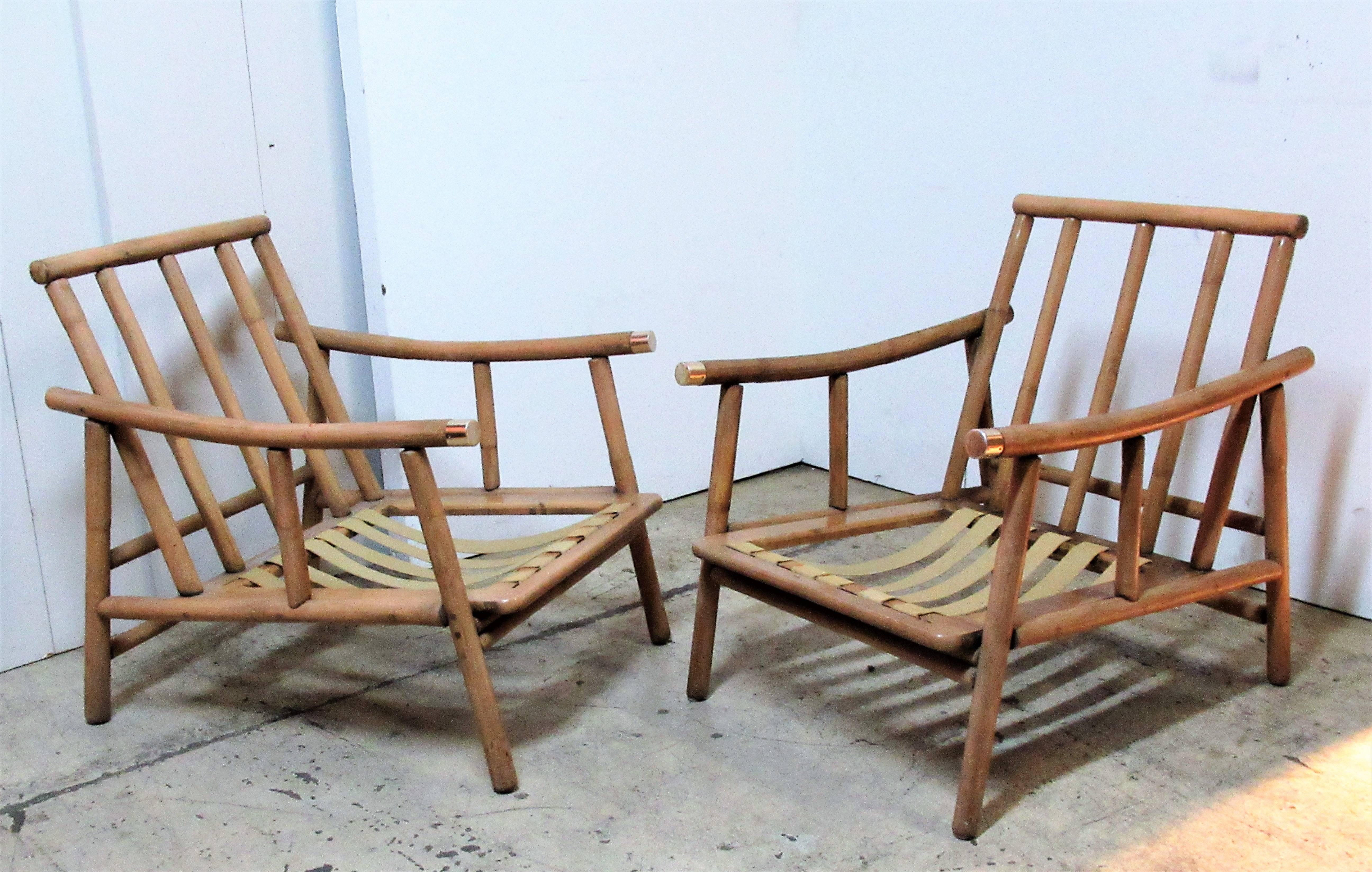 Laiton Paire de chaises longues et canapé de John Wisner pour Ficks Reed