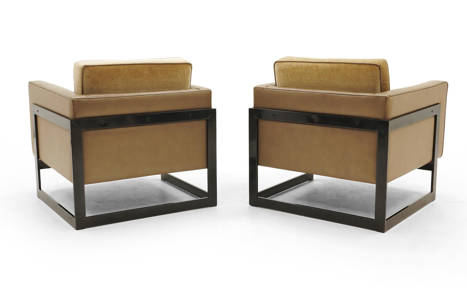 Mid-Century Modern Pair Lounge Chairs by Milo Baughman, Camel / Tan Mohair and Leather, Beautiful