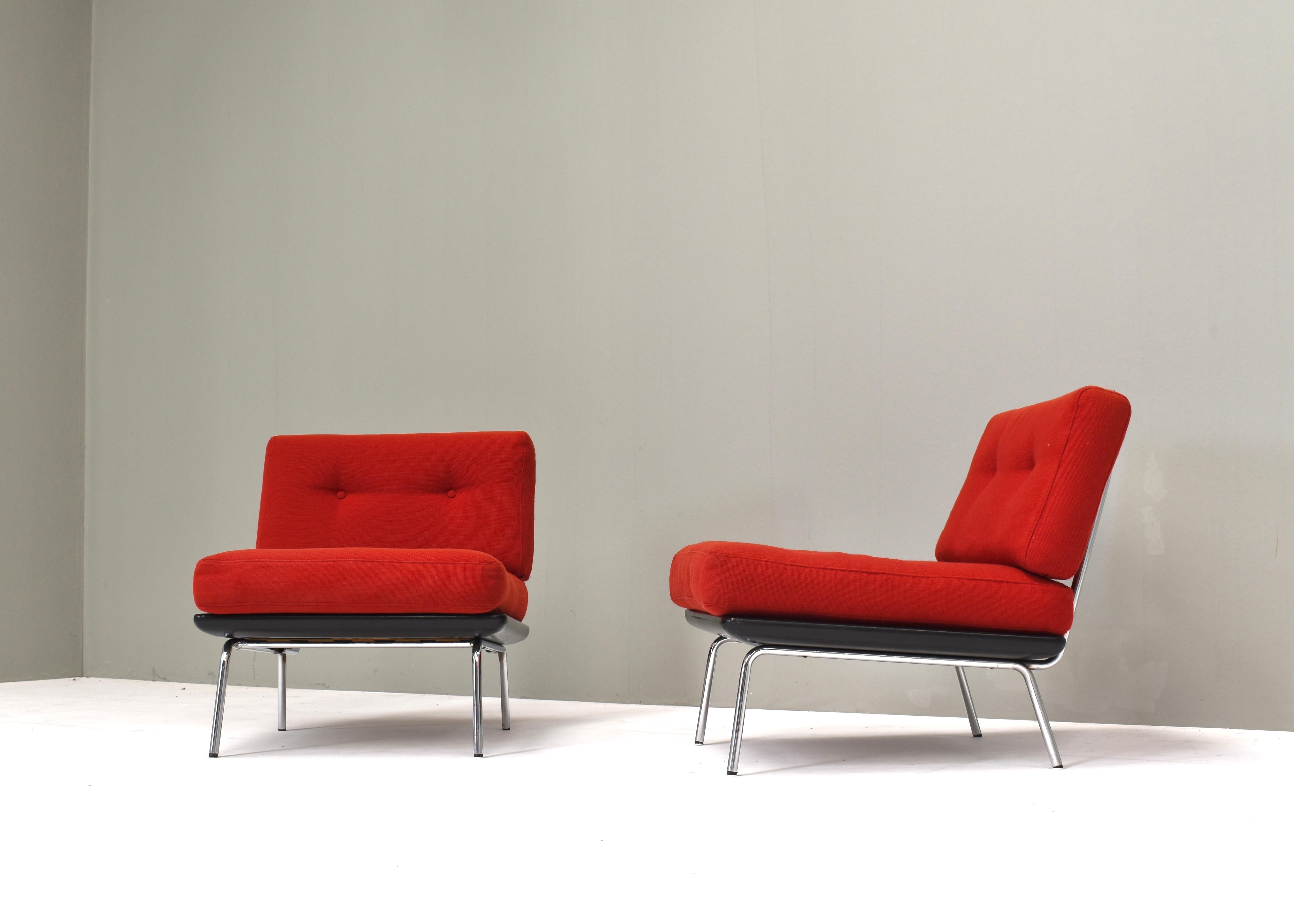 Mid-Century Modern Pair Lounge Chairs by or in the Style of Martin Visser or Kho Liang Ie, 1960s