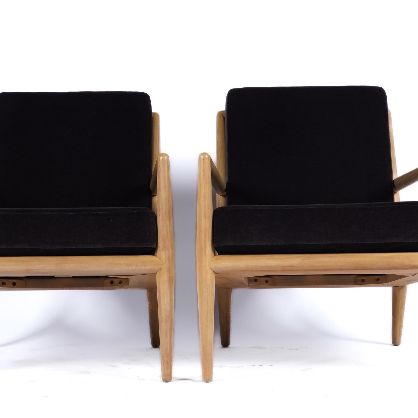 Mid-Century Modern Paire de chaises longues de T.H Robsjohn-Gibbings pour Widdicomb en vente