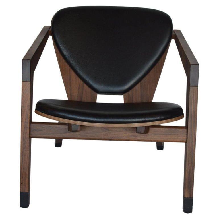 Pelle Pair Lounge Chairs in the Style of Hans Wegner “Butterfly Model 460” for Getama in vendita