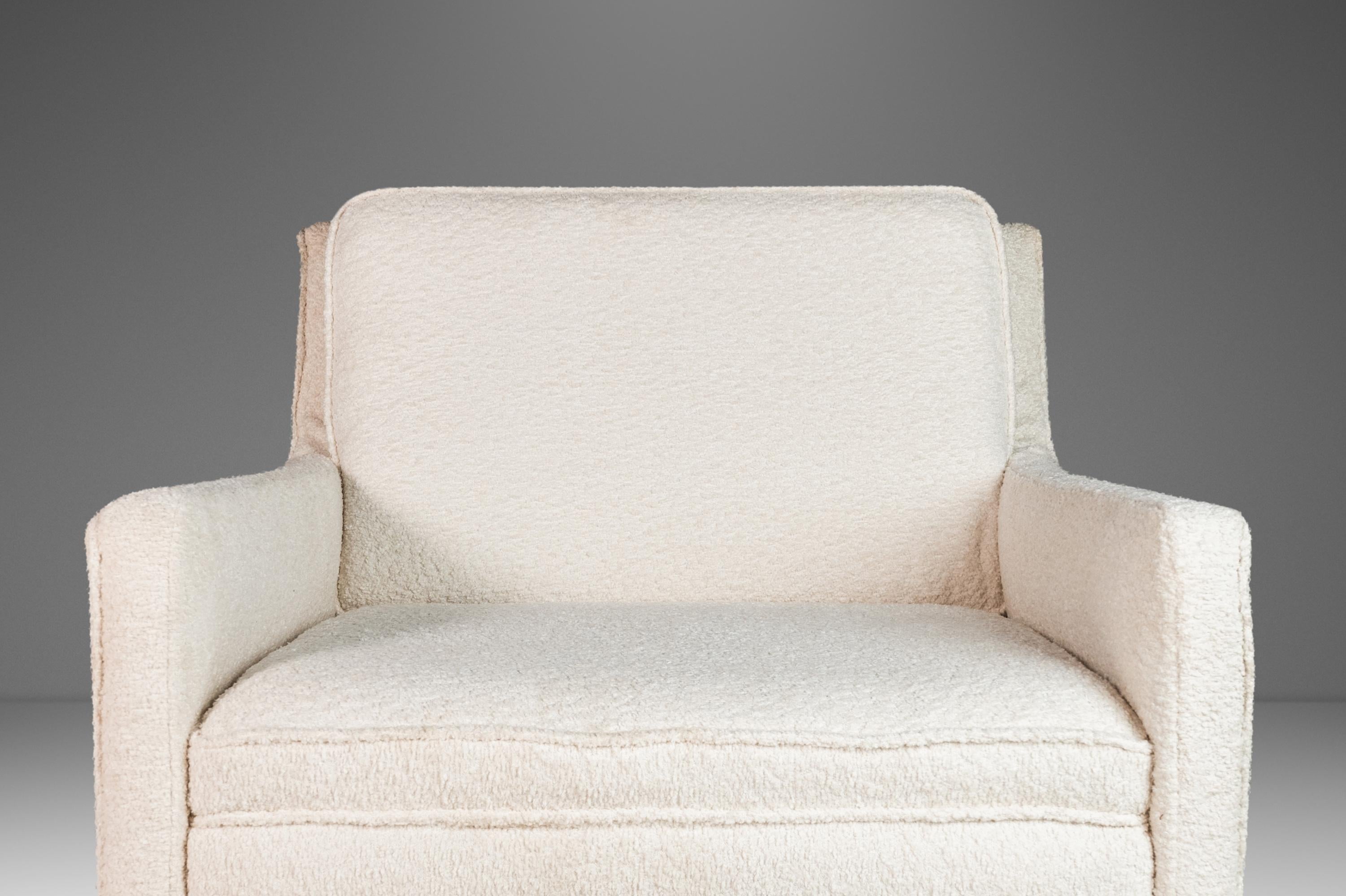 American Pair Lounge Chairs Set on Chrome Bases by Patrician Furniture Co., USA, c. 1960s For Sale