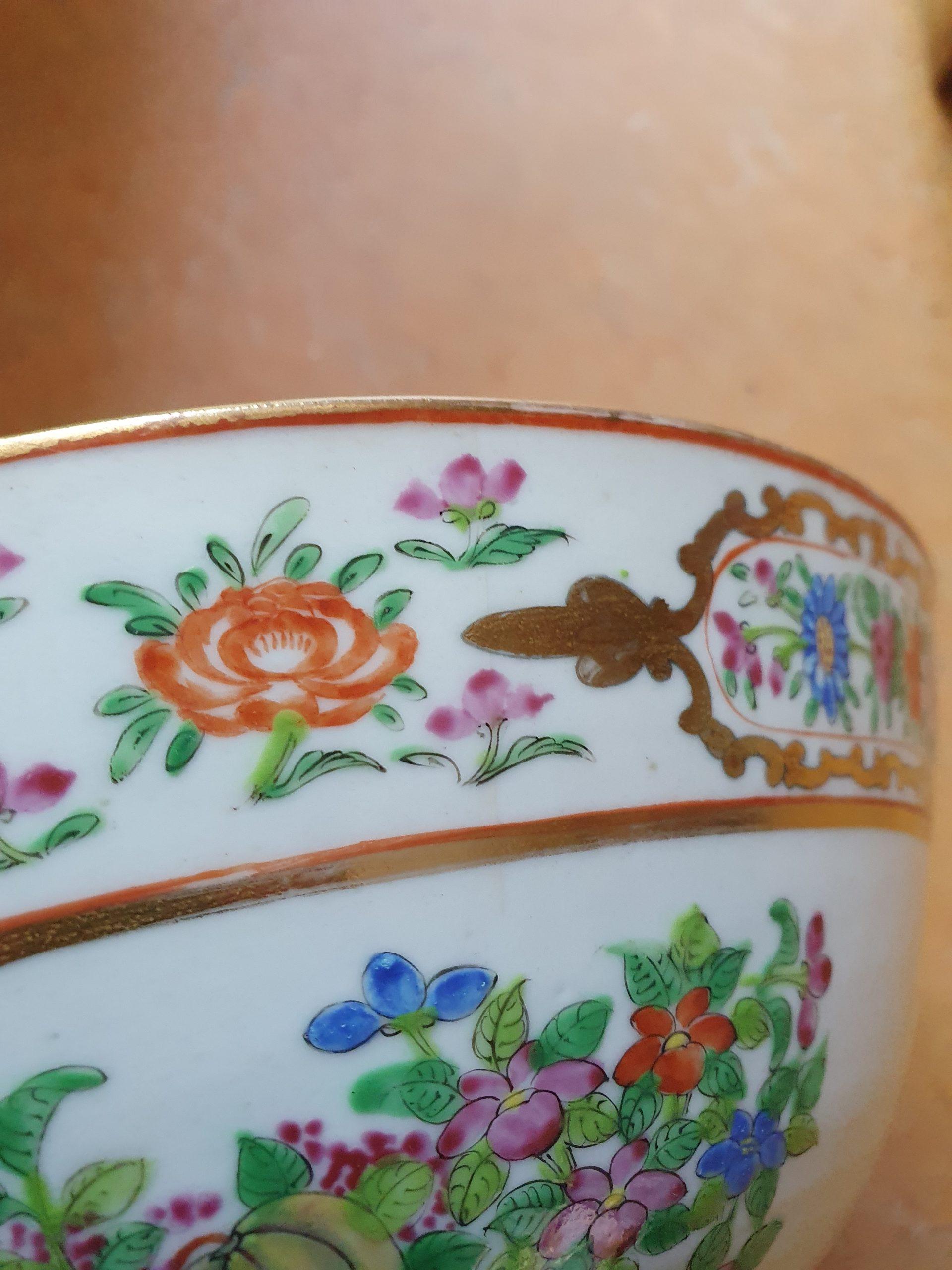 Pair of Lovely Antique Chinese Famille Rose Bowl Qing Fruits and Flower 13