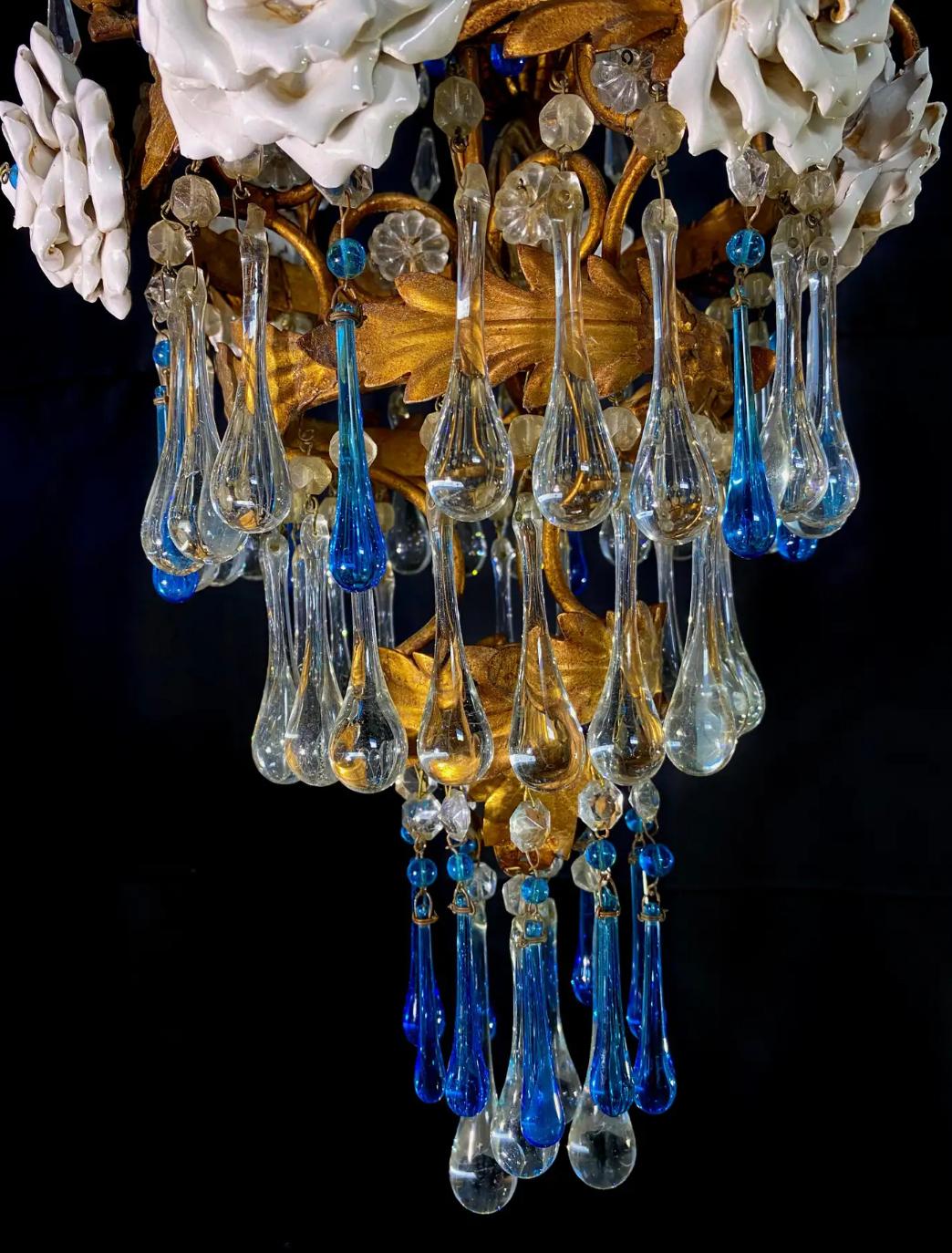 Pair of Lovely Chandeliers with White Roses and Blue Drops, Murano, 1950s For Sale 6
