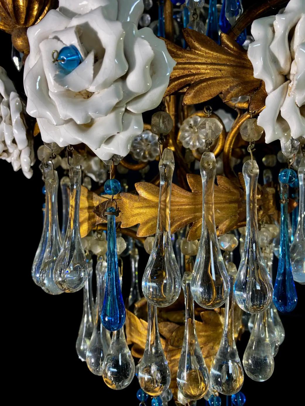 Pair of Lovely Chandeliers with White Roses and Blue Drops, Murano, 1950s For Sale 2