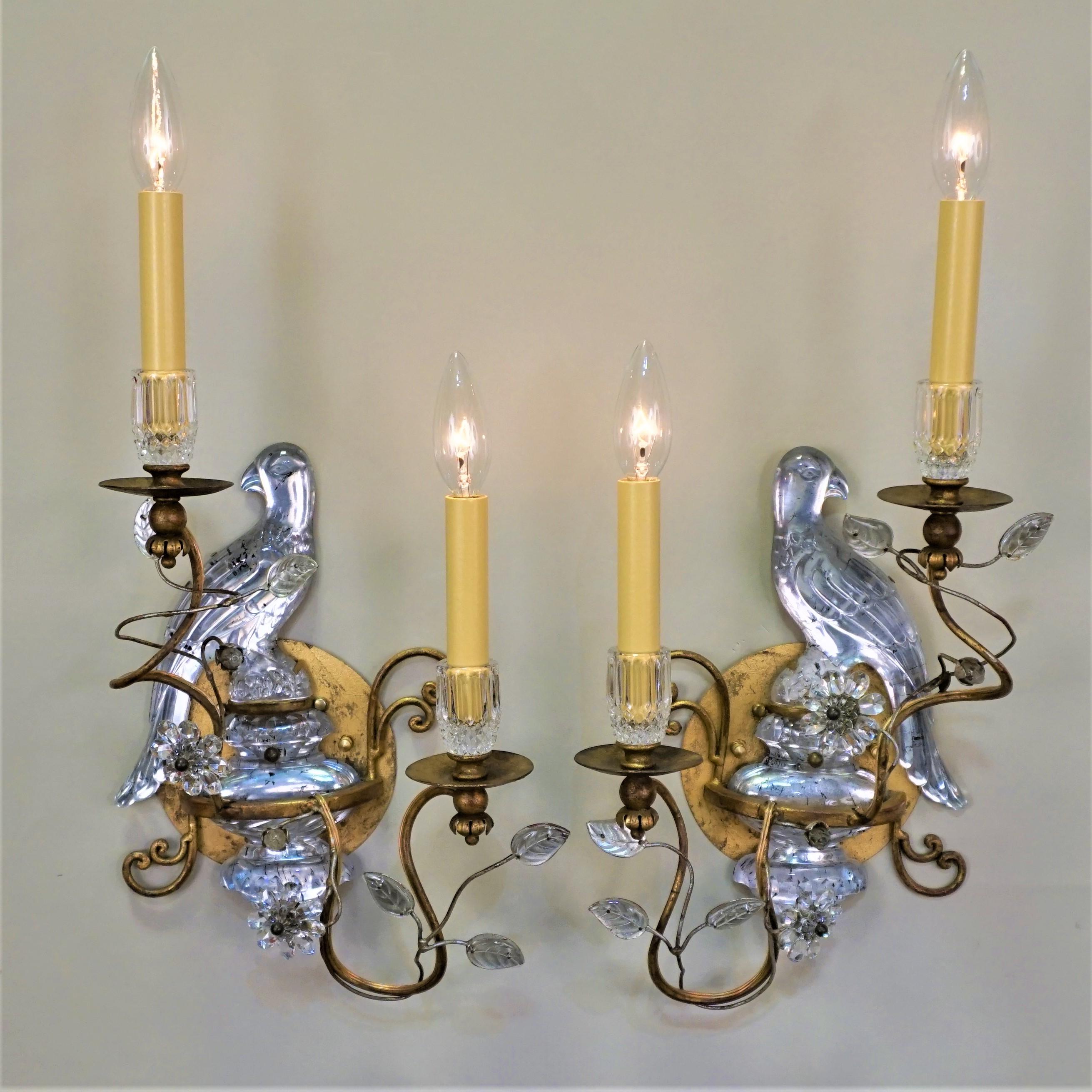 Pair of Maison Baguès Crystal and Gilt Metal Wall Sconces 4