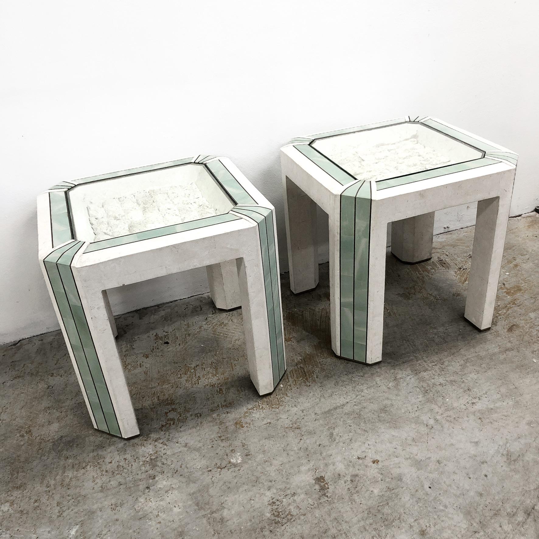 Hollywood Regency Pair Maitland Smith Tessellated Fossil Stone Clad Brass Side Tables For Sale