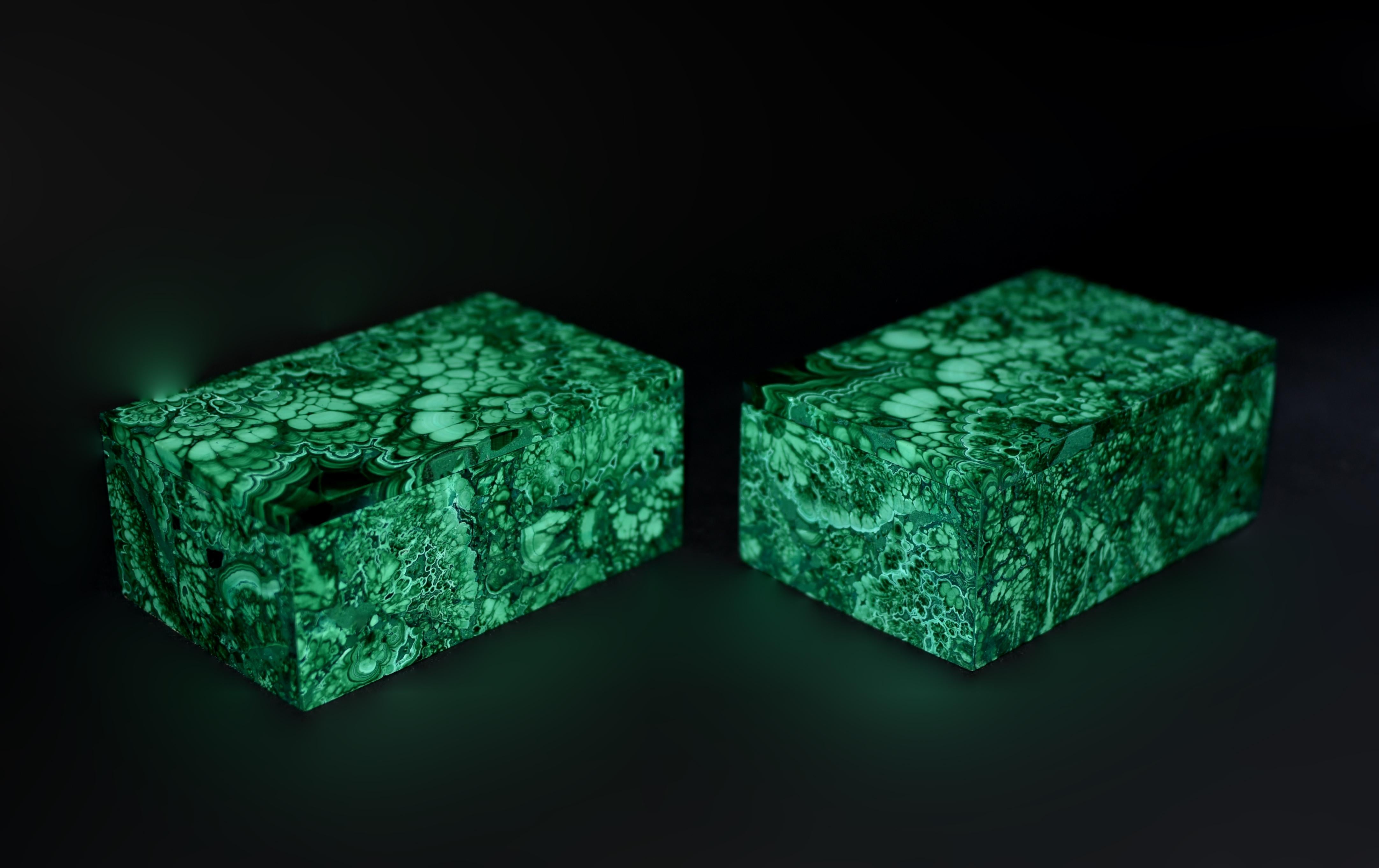 Hand-Crafted Pair of Malachite Jewelry Boxes 3.5 lb For Sale