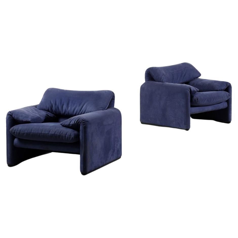 Pair Maralunga Armachairs by Vico Magistretti from Cassina