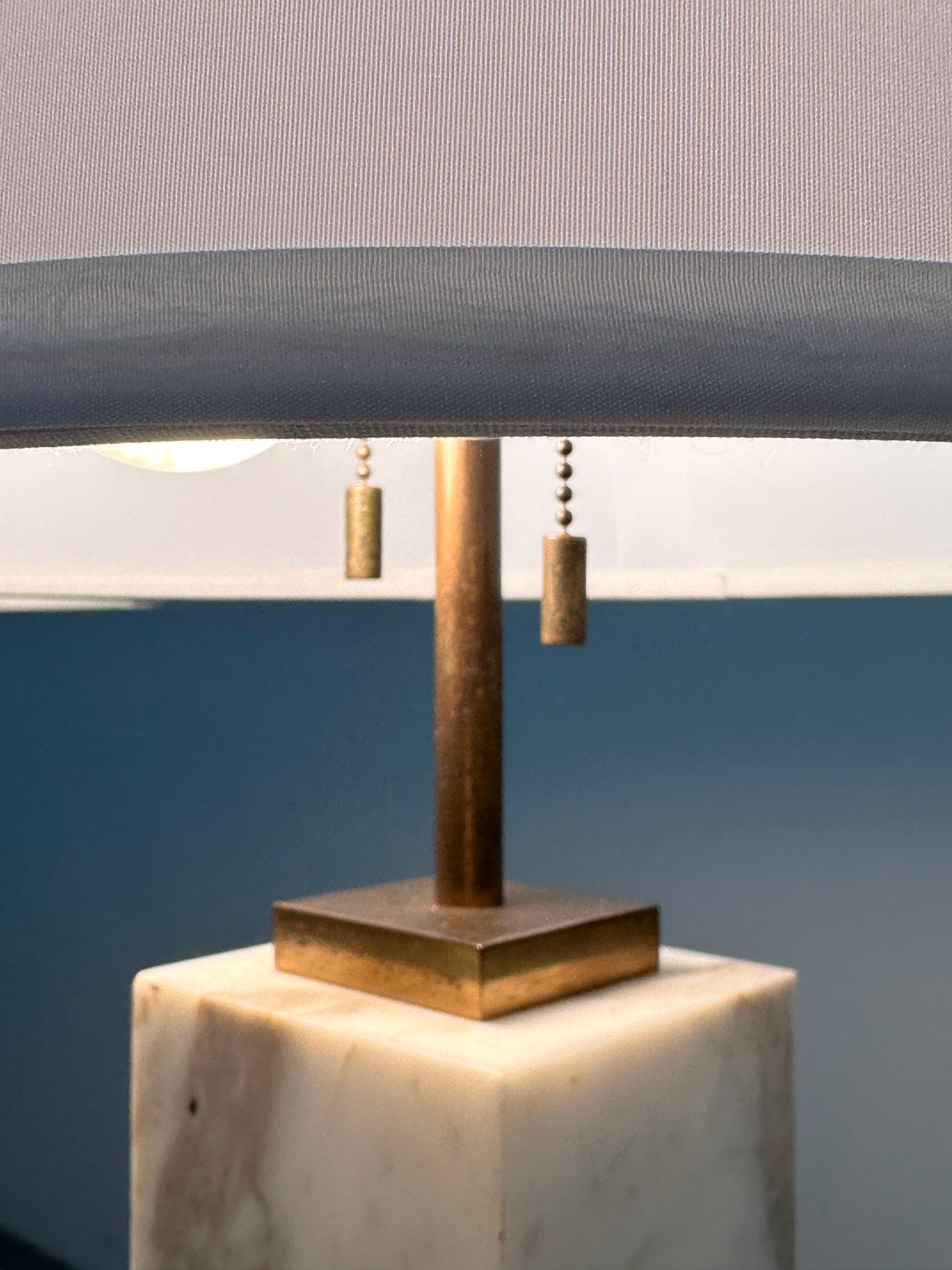 American Pair Marble & Brass Table Lamps by TH Robsjohn Gibbings for Hansen New York For Sale