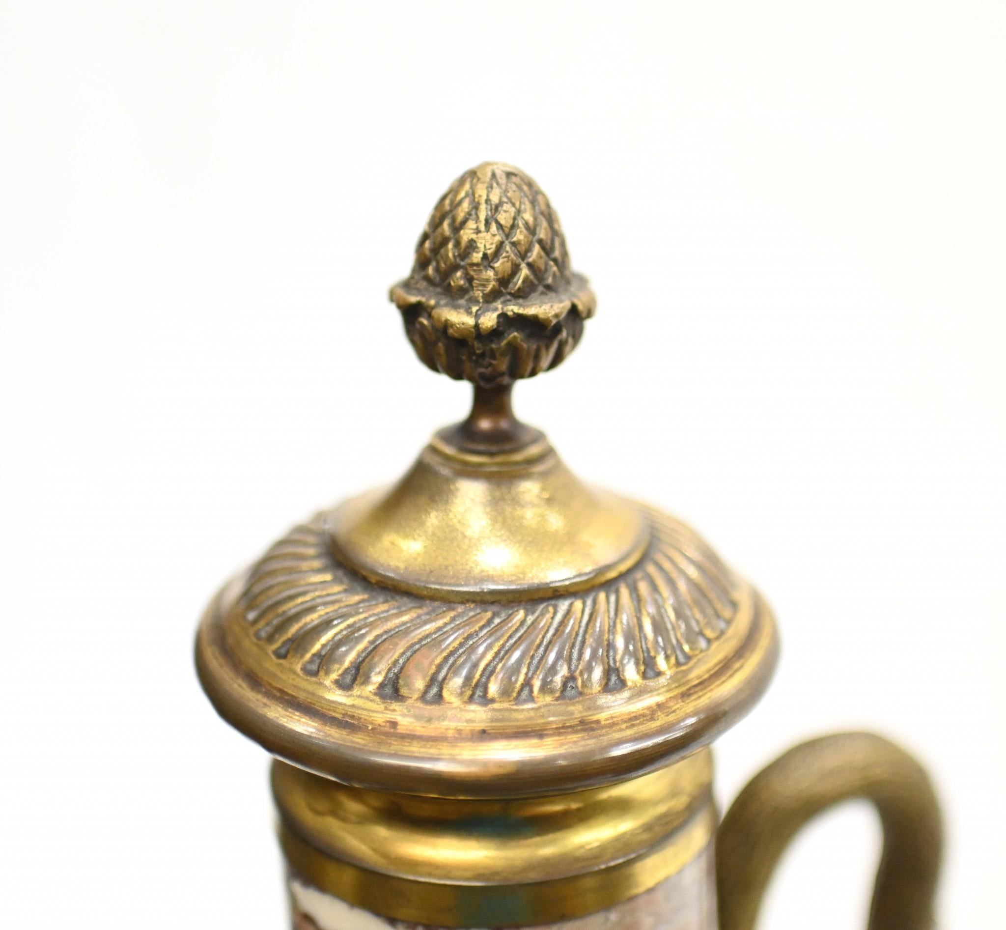 Paire d'urnes Cassolette de style Empire français en marbre 1890 en vente 5