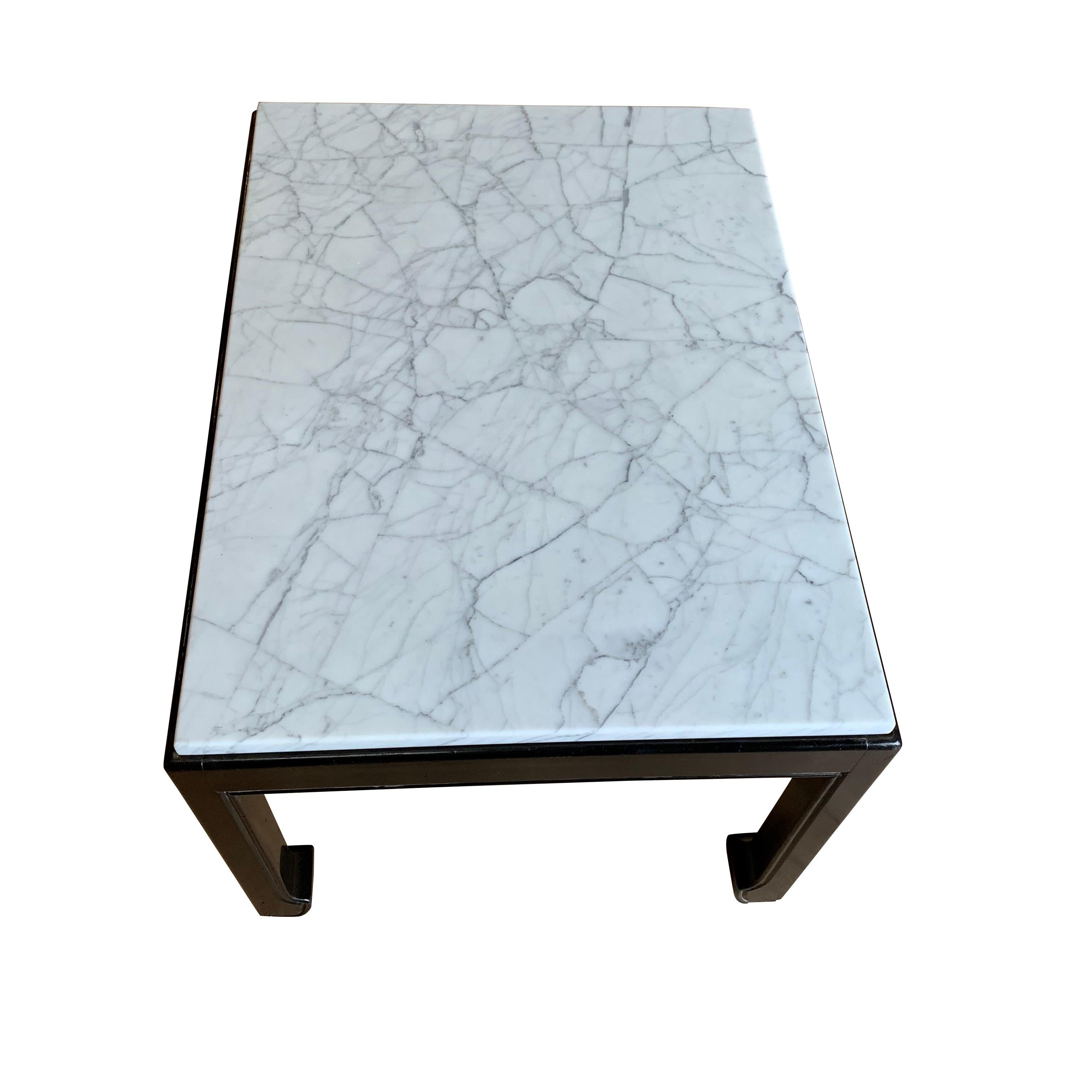 White Marble-Top, Ebonized Base Pair of Coffee Tables, France, Midcentury In Good Condition For Sale In New York, NY