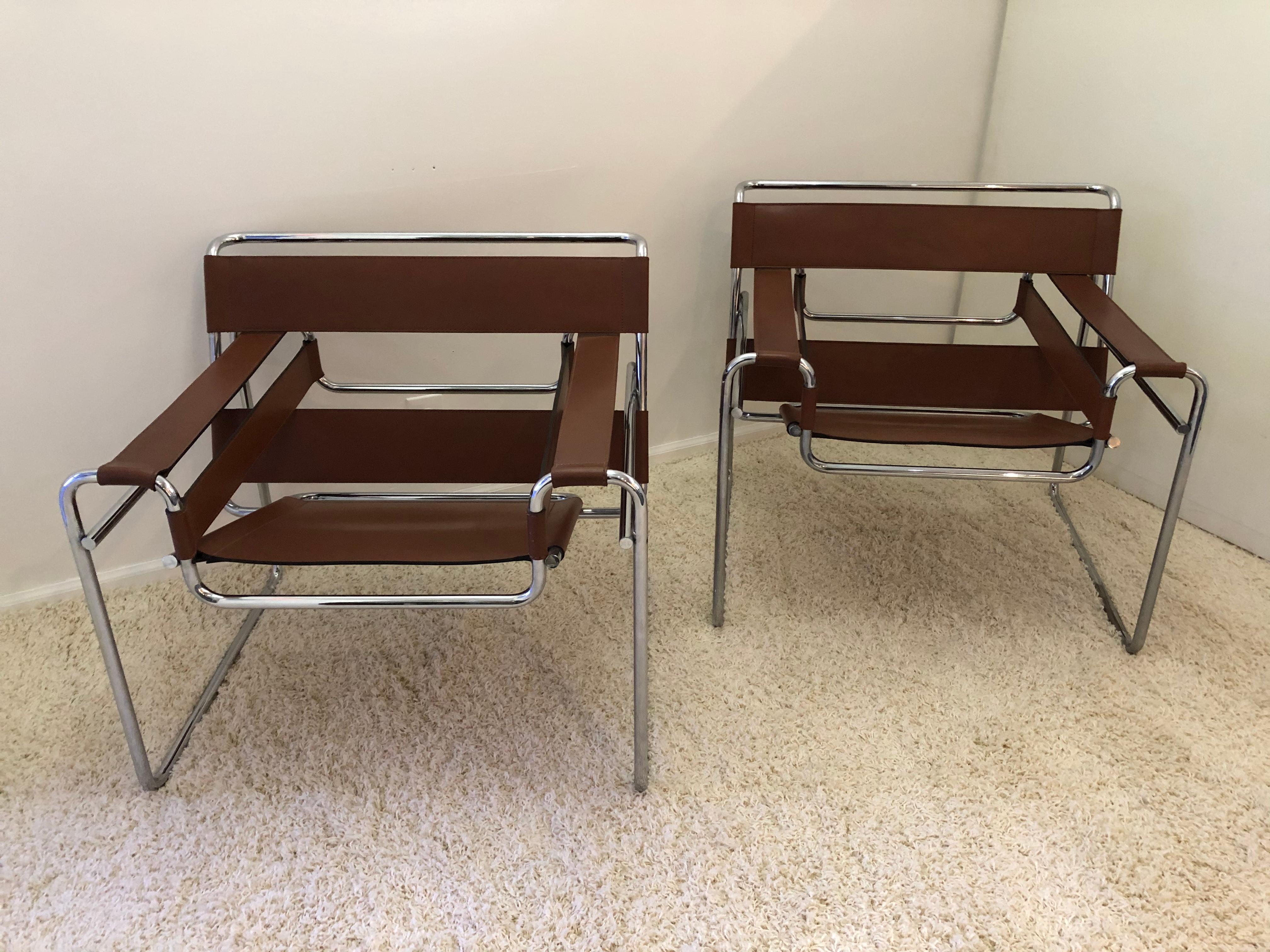 Pair of Marcel Breuer Wassily lounge chairs Gavina for Charles Stendig, earlier vintage before Knoll production. Pre, 1968.