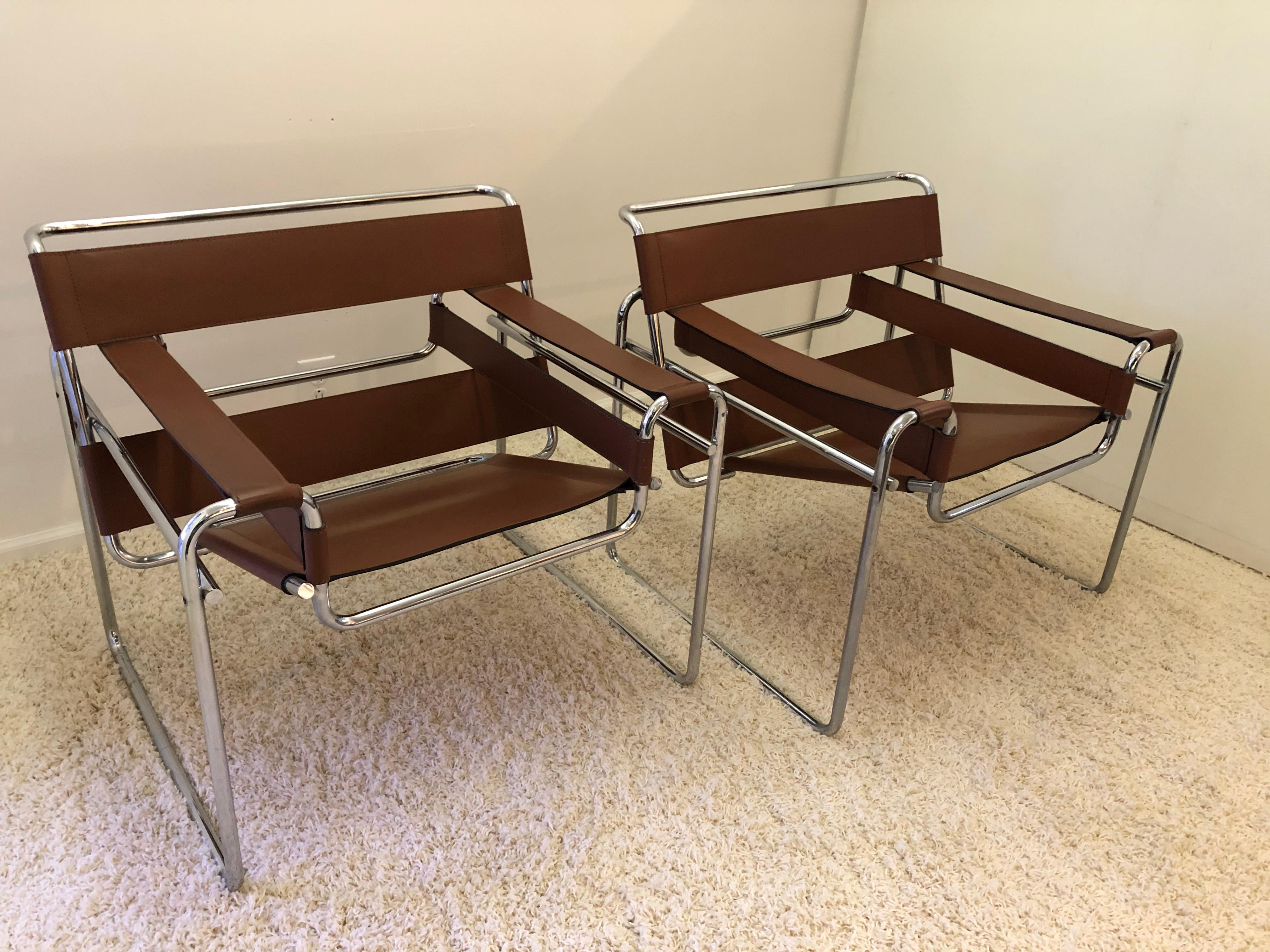 Polished Pair of Marcel Breuer Wassily Leather Lounge Chairs Gavina for Charles Stendig