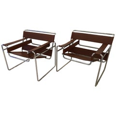Pair of Marcel Breuer Wassily Leather Lounge Chairs Gavina for Charles Stendig