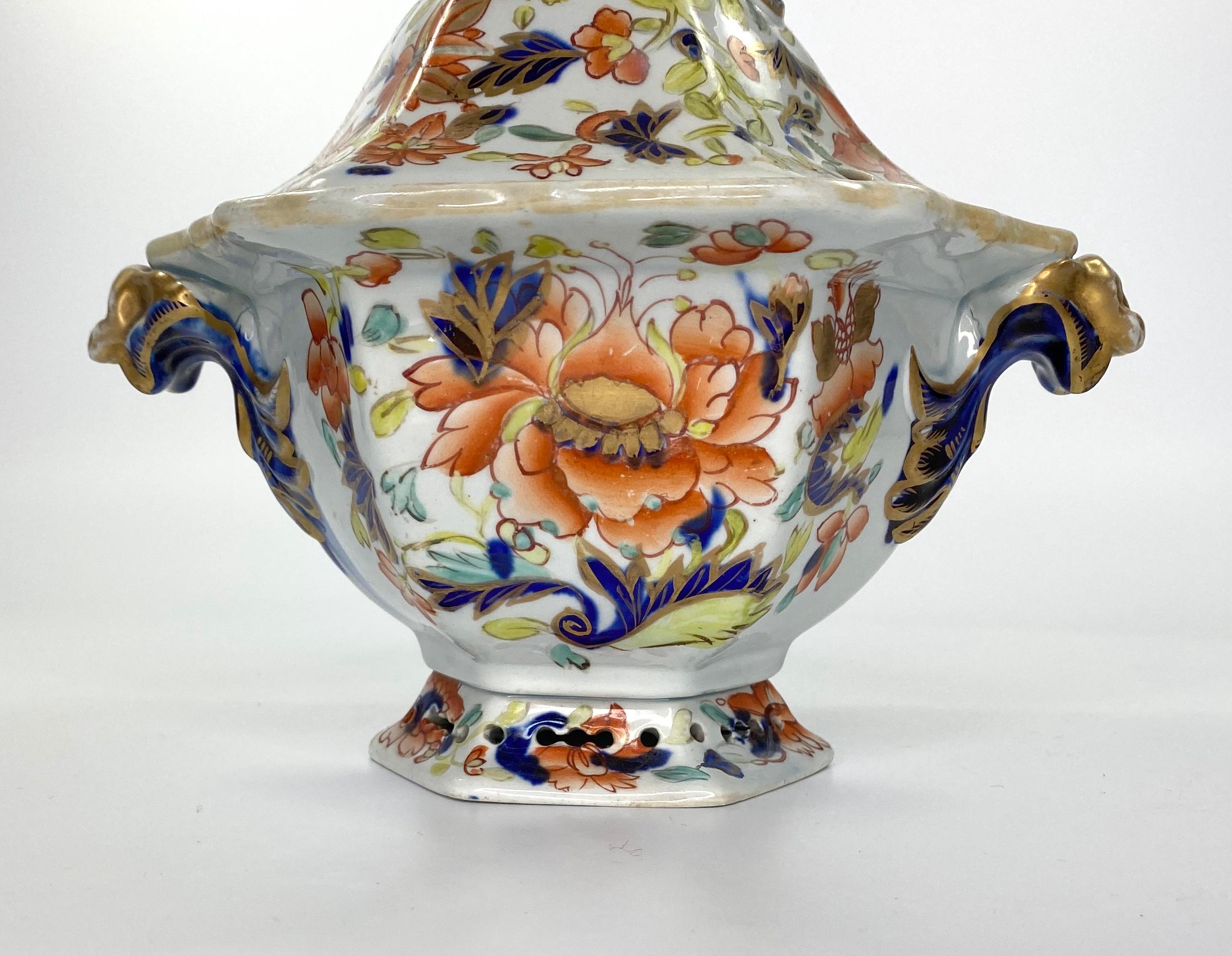 Pair of Masons Ironstone Tureens, Covers and Stands, circa 1815 7