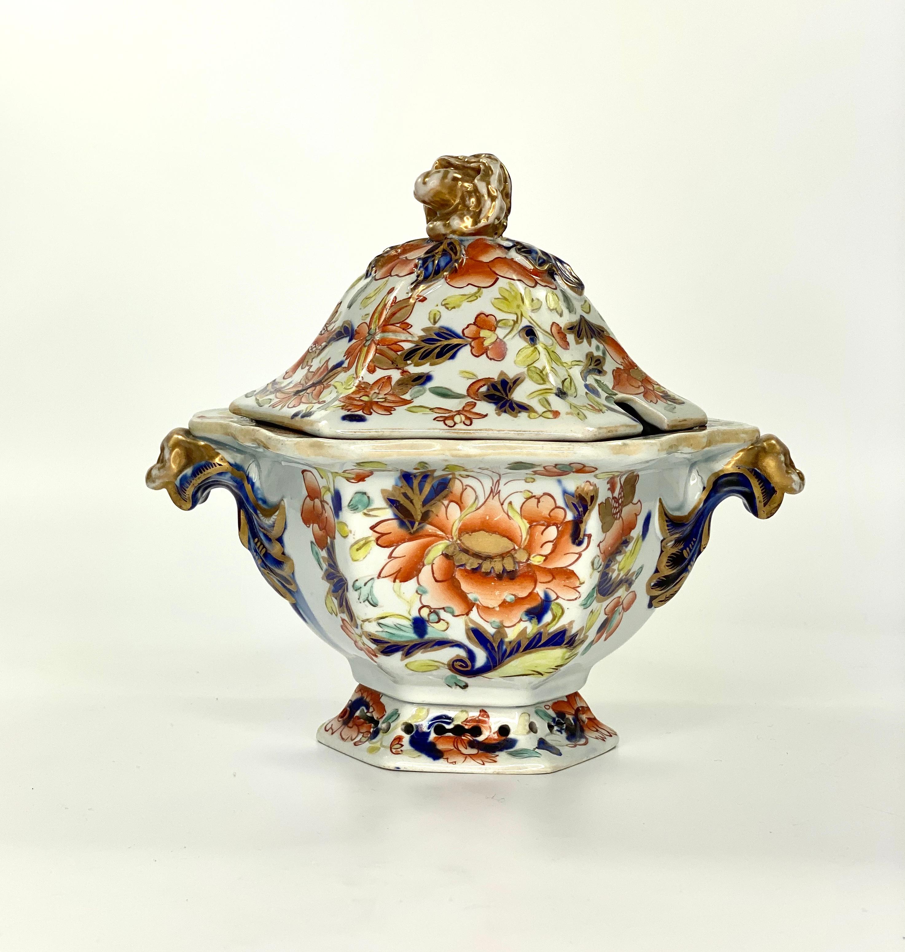 Pair of Masons Ironstone Tureens, Covers and Stands, circa 1815 8