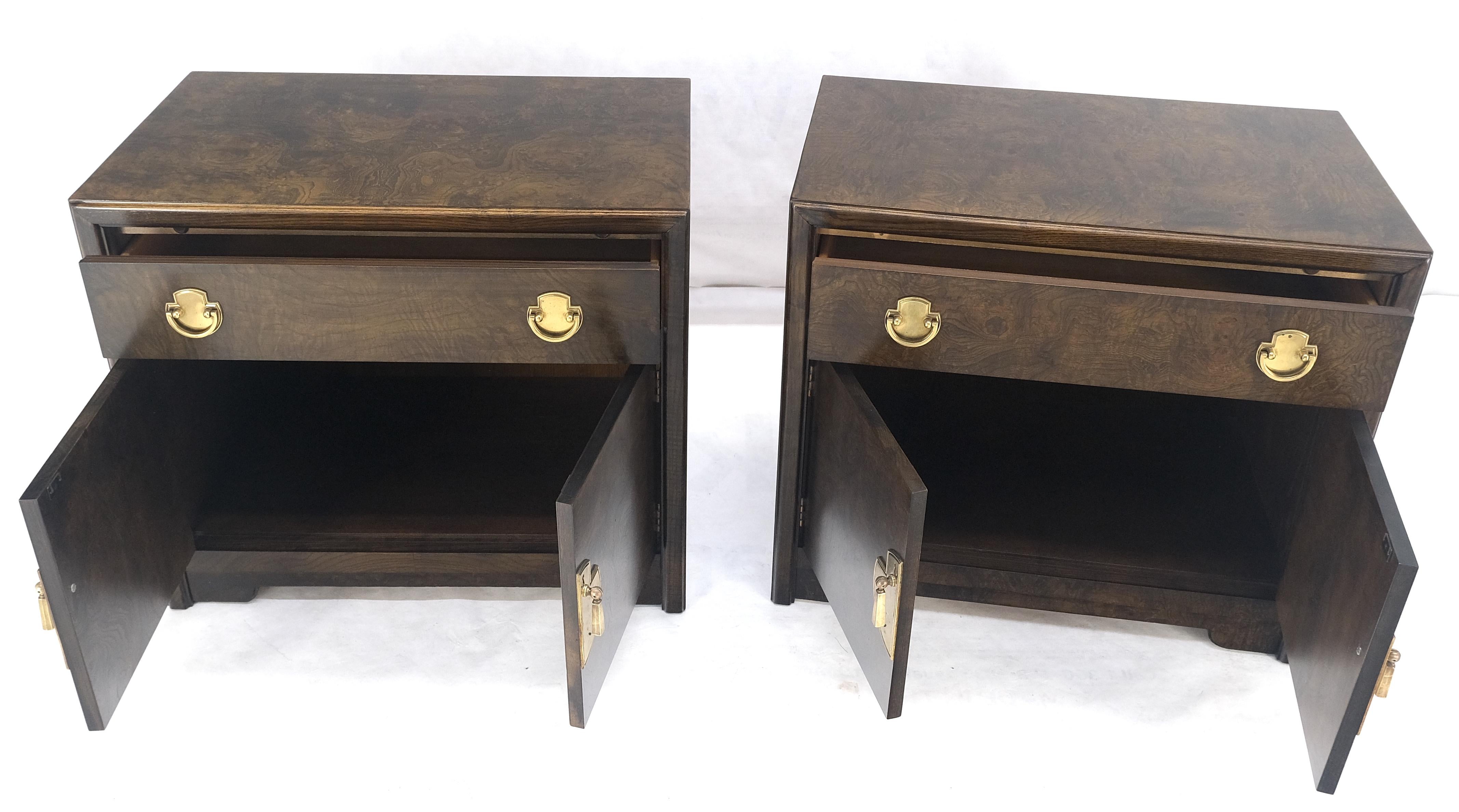 American Pair Mastercraft Burl Wood Heavy Brass Hardware One Drawer Night Stands Tables For Sale