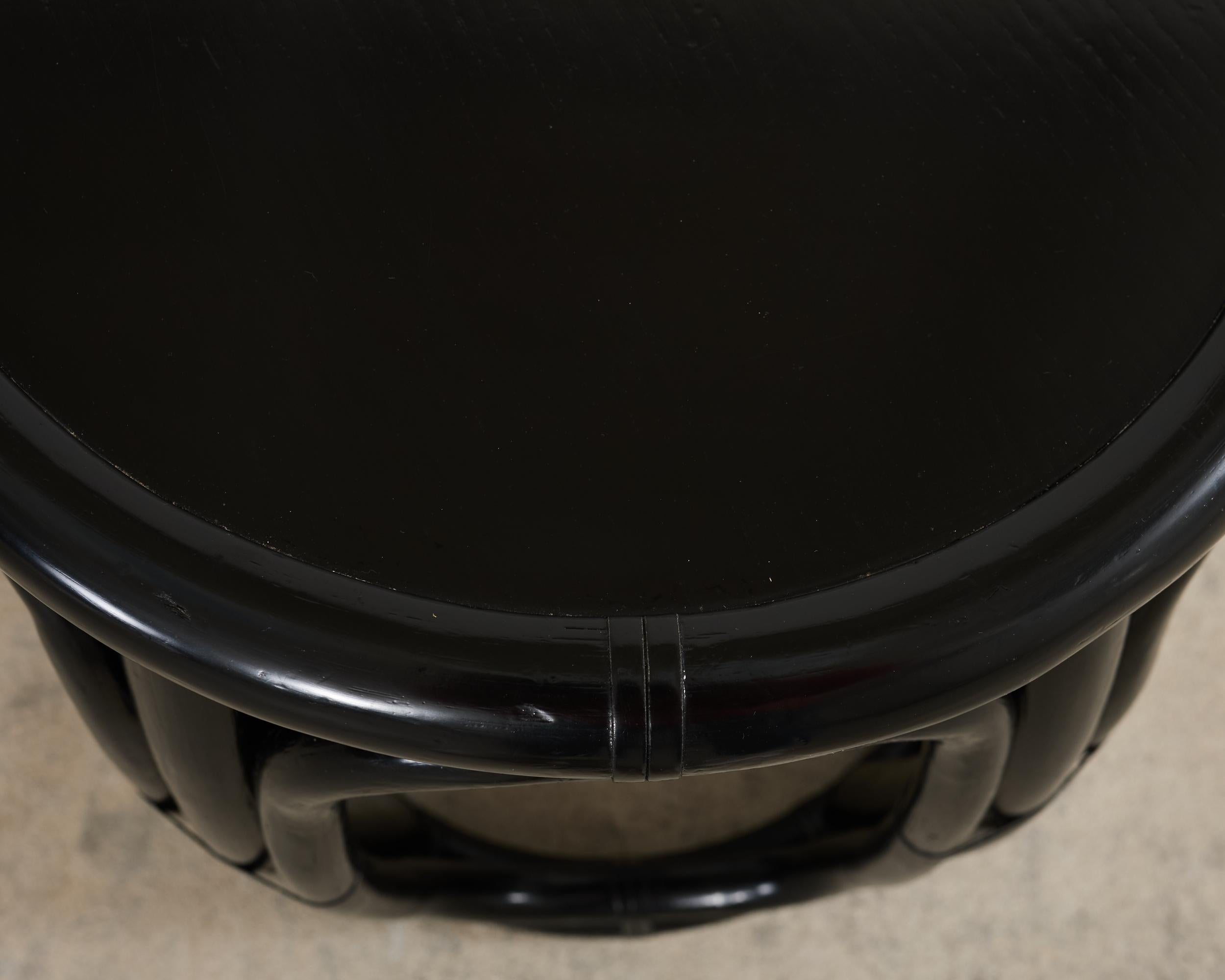 Paire de tables à boire Taborette Drum en rotin laqué McGuire en vente 2