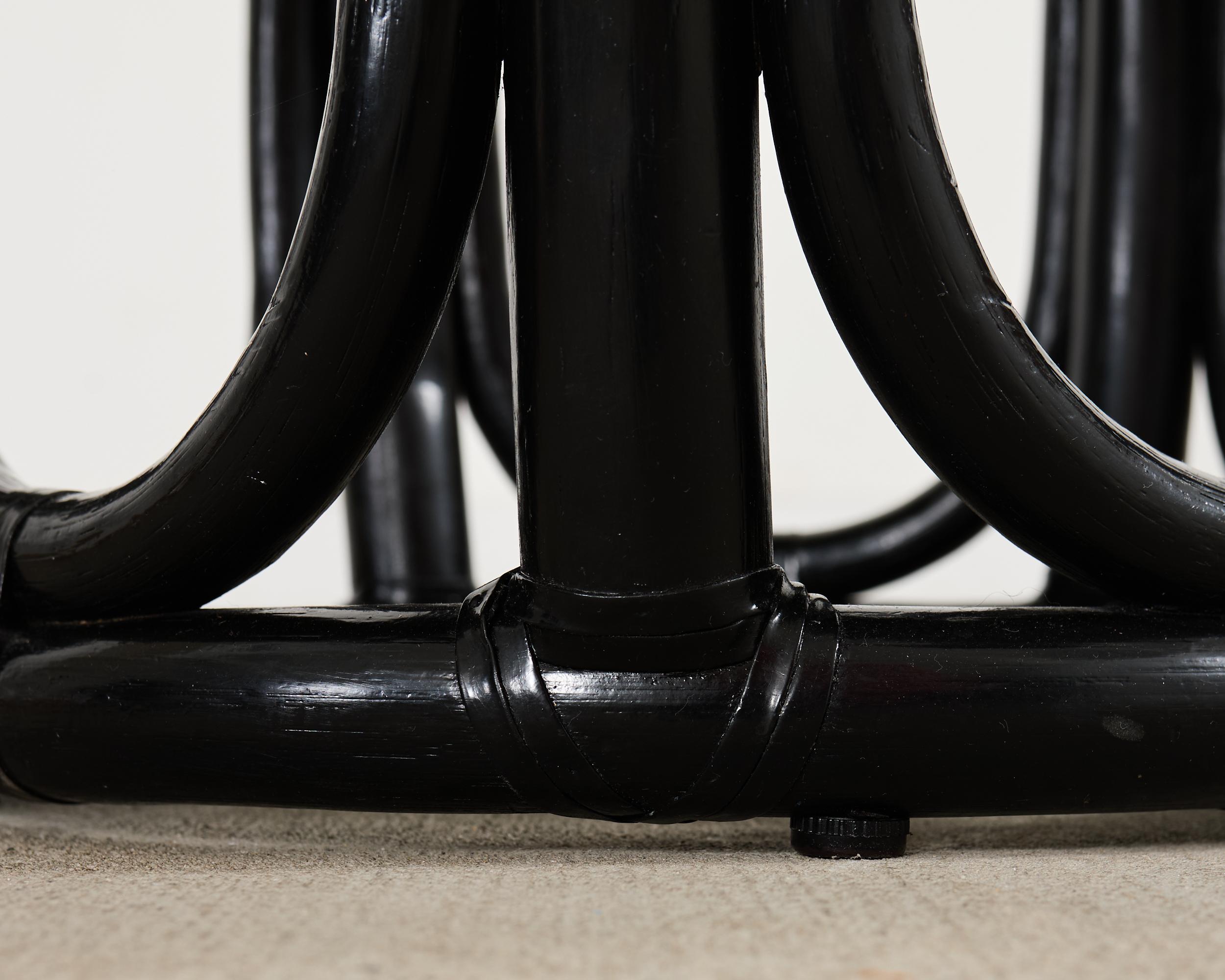 Paire de tables à boire Taborette Drum en rotin laqué McGuire en vente 8