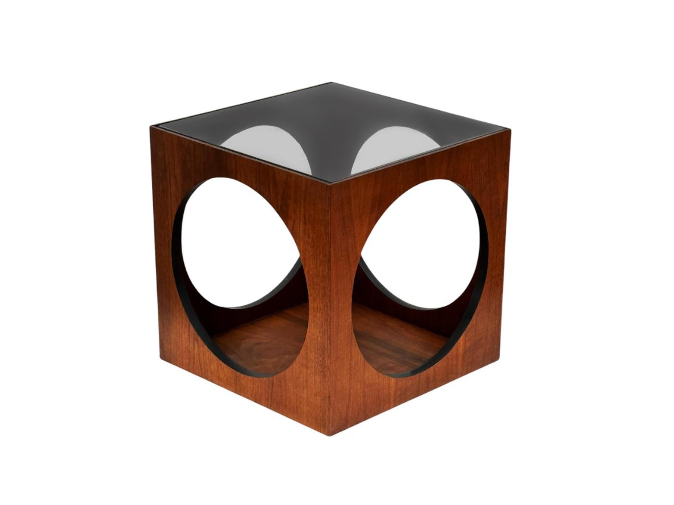 Pair MCM Baughman Geometric Cube Walnut & Glass End Table or Side Drinks Tables 3