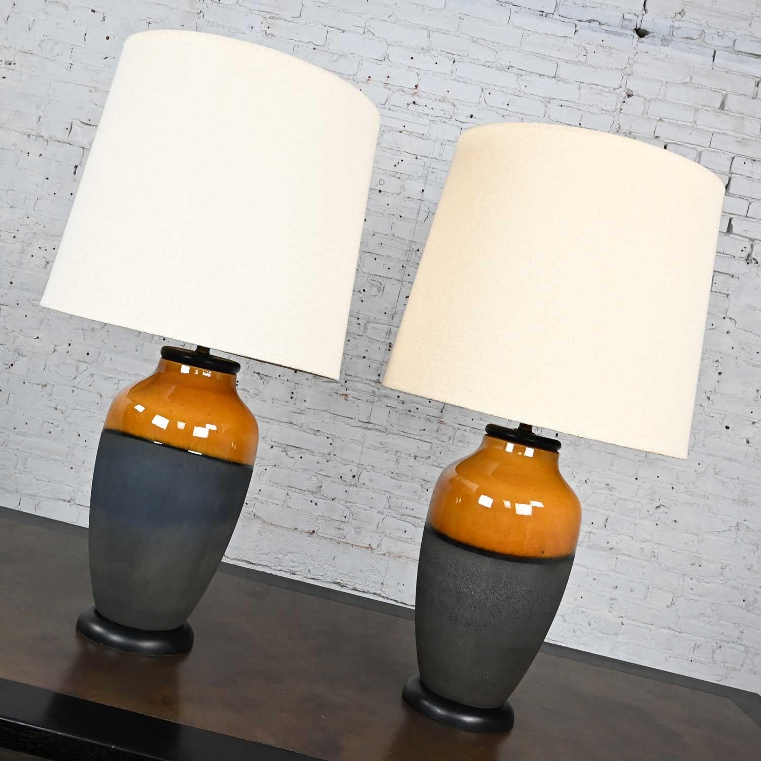 Painted Pair MCM Black & Gold Large Scale Table Lamps by Carstens Tonnieshof of Germany For Sale