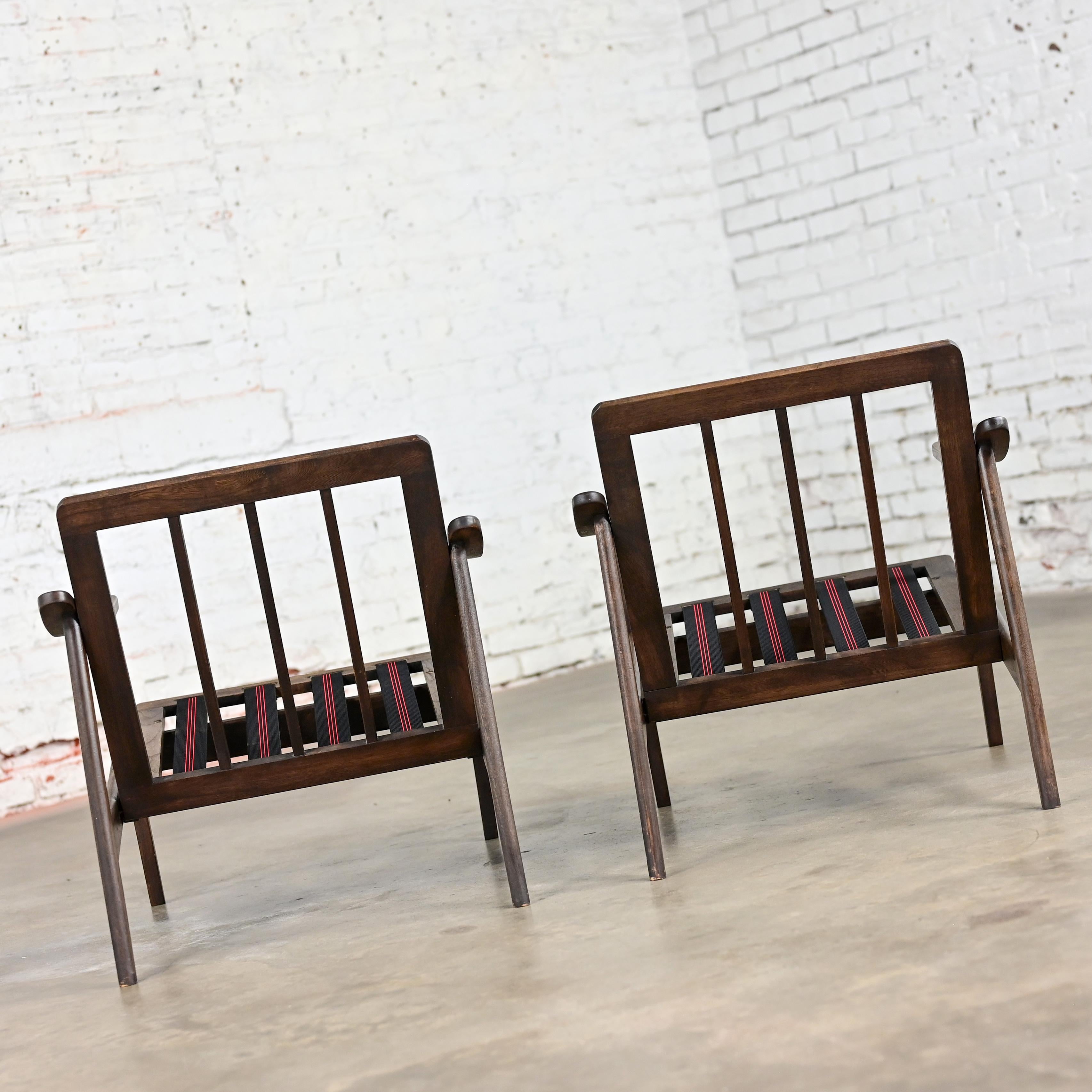 Coppia di telai per poltrone in stile danese o scandinavo The Modern Scandinavian, in legno color noce in vendita 6