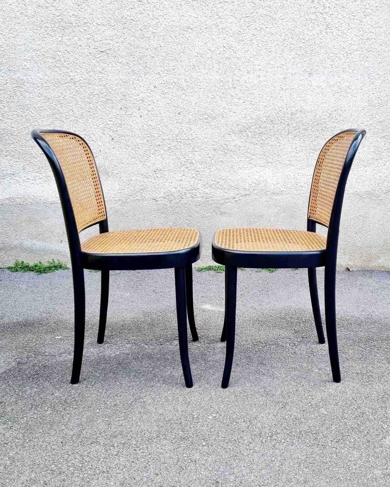 Art nouveau Paire de chaises de salle à manger MCM Prague n°811 conçue par Josef Hoffmann, Drevounia, années 60 en vente