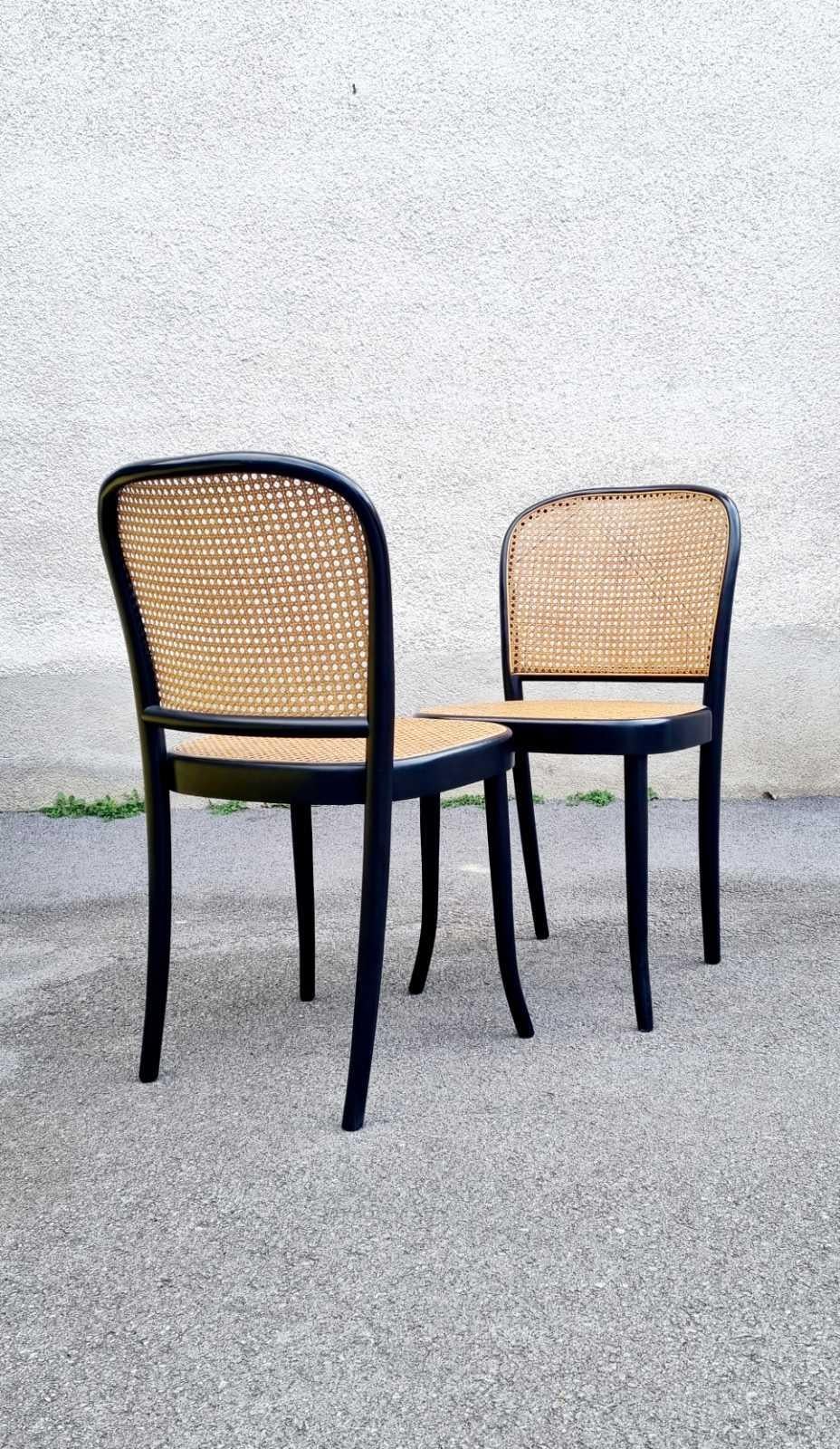Début du 20ème siècle Paire de chaises de salle à manger MCM Prague n°811 conçue par Josef Hoffmann, Drevounia, années 60 en vente
