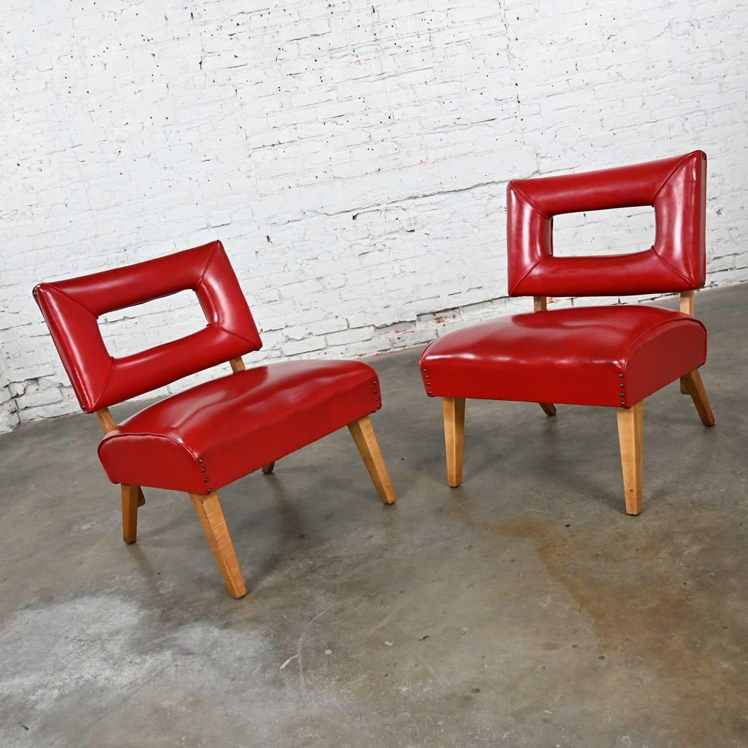 Mid-Century Modern Pair MCM Keyhole Back Orig Red Faux Leather Slipper Chairs Attr Viking Artline For Sale