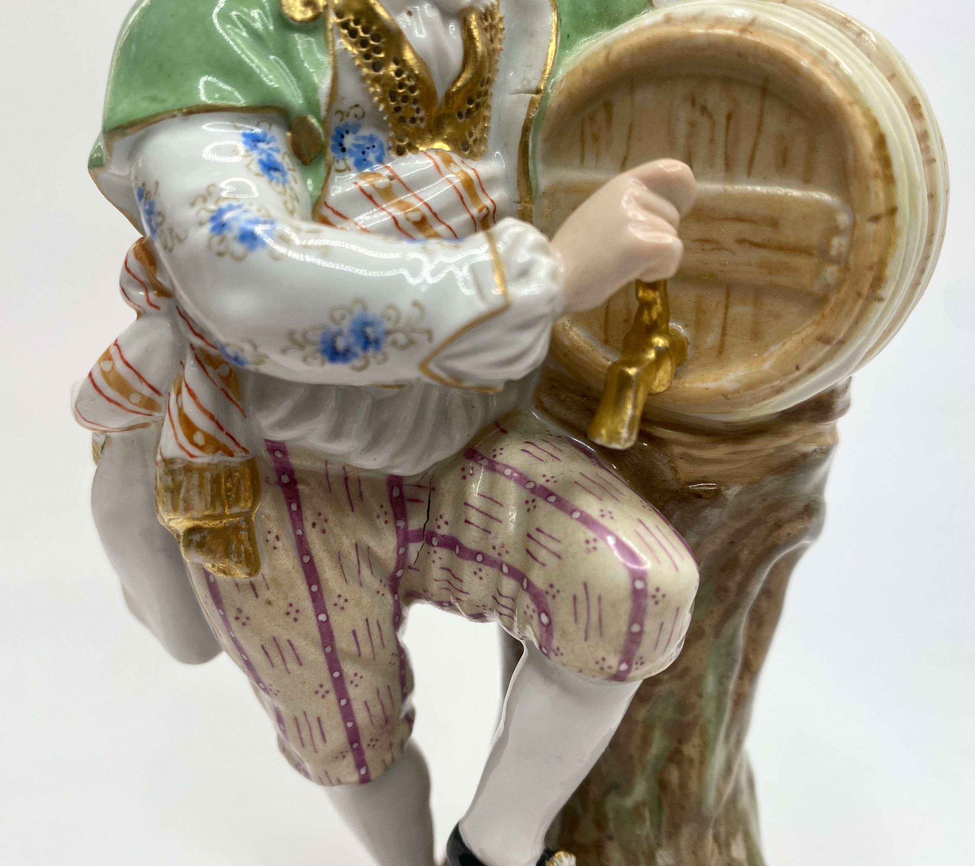 Pair Meissen figures ‘Vintner & Companion’, c. 1870. In Good Condition For Sale In Gargrave, North Yorkshire