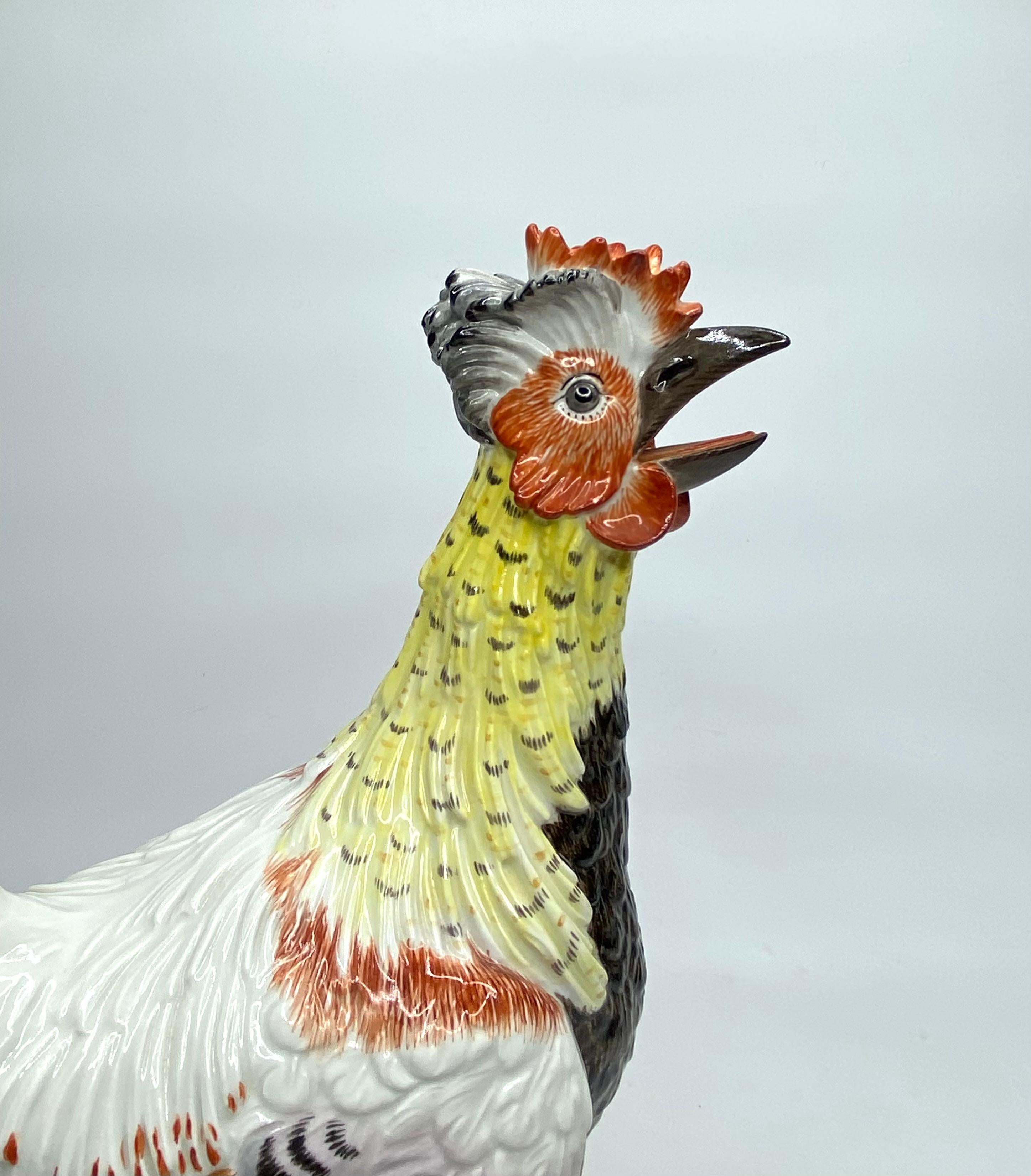 Pair Meissen porcelain covered and hen, c. 1920. In Excellent Condition For Sale In Gargrave, North Yorkshire