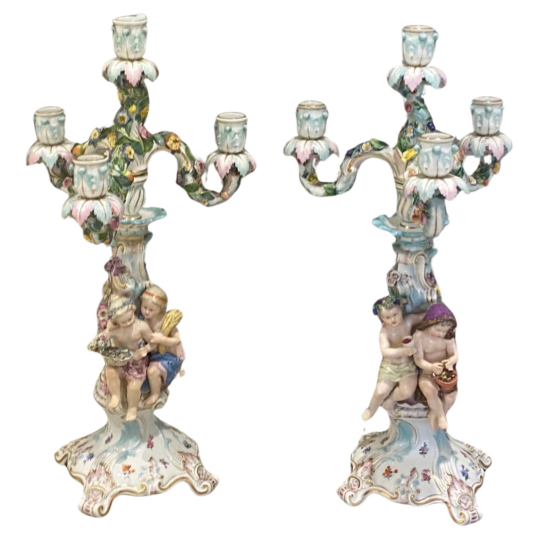 Paire de candélabres figuratifs en porcelaine de Meissen Circa 19e siècle  en vente 6