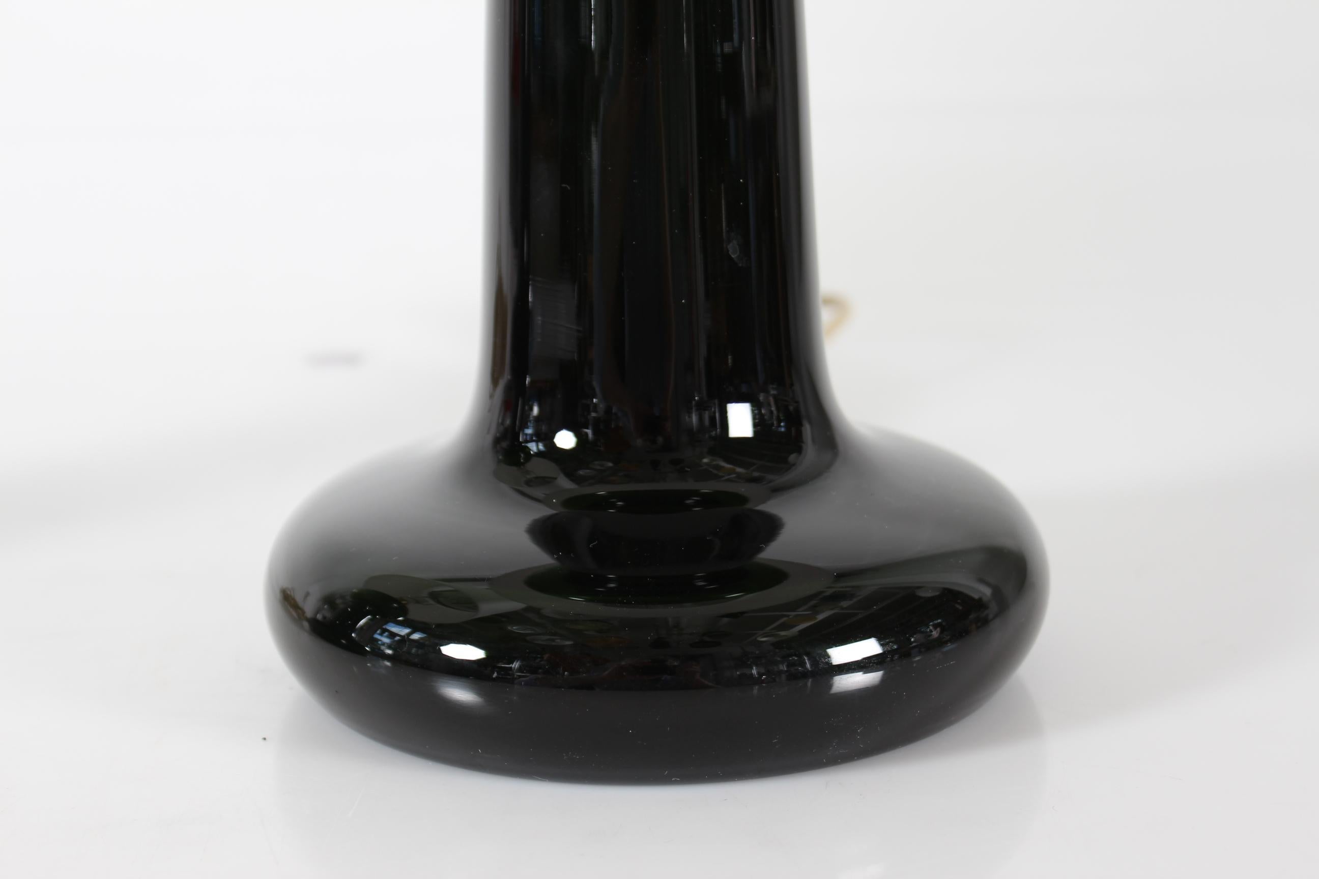 Danois Paire de lampes GRANNY de Michael Bang Holmegaard en verre vert soufflé à la main 1970 en vente