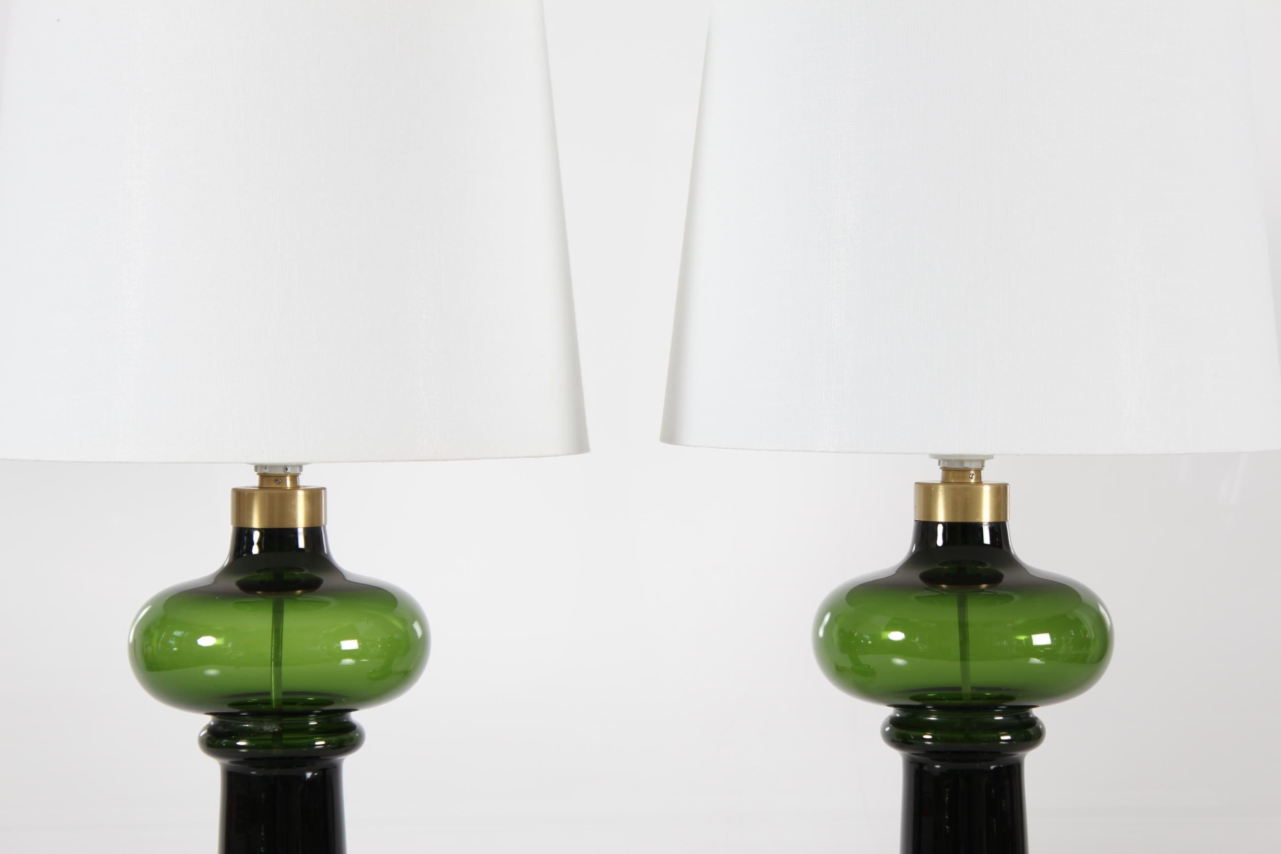 Fin du 20e siècle Paire de lampes GRANNY de Michael Bang Holmegaard en verre vert soufflé à la main 1970 en vente