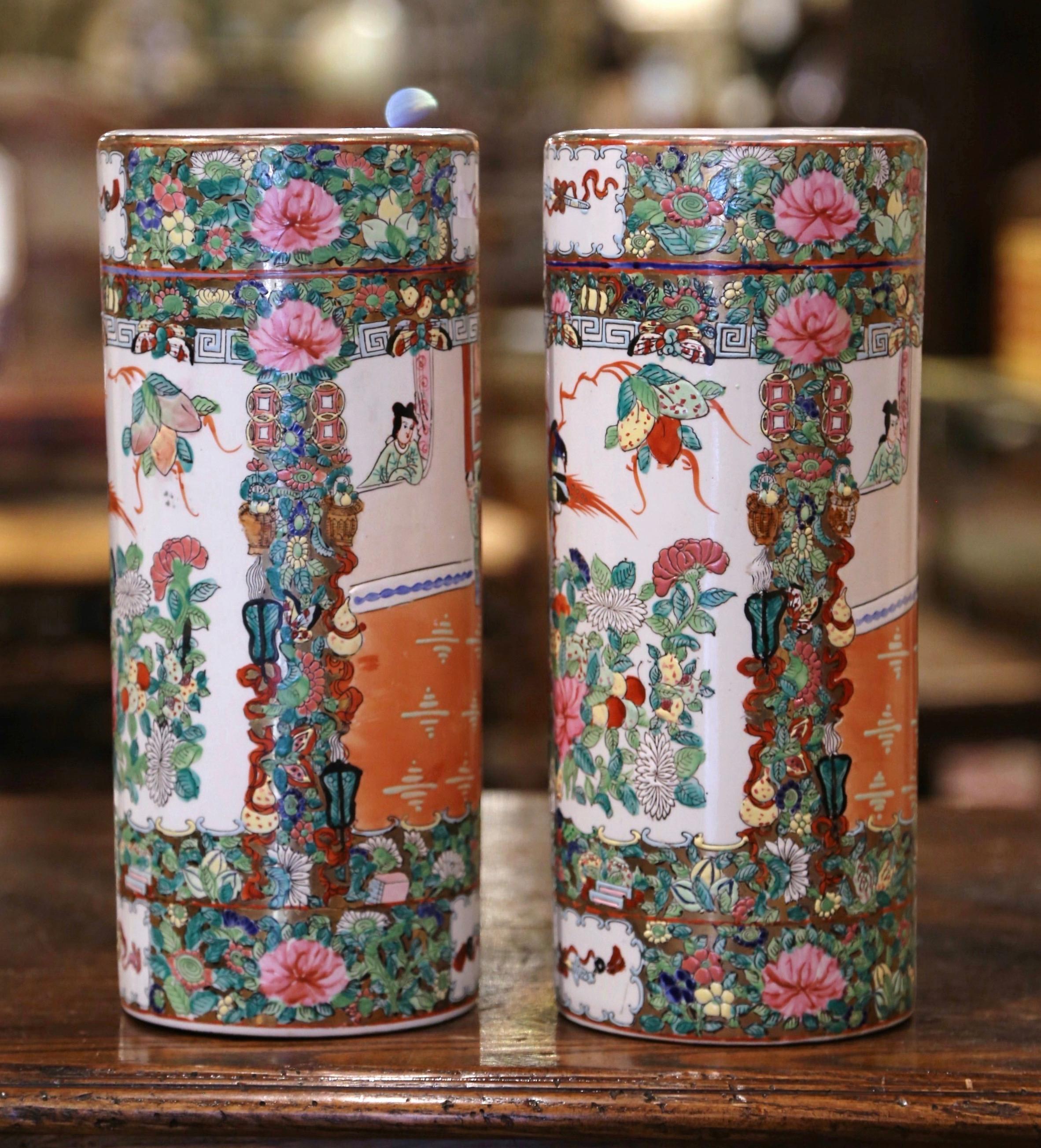 Pair Mid-20th Century Chinese Painted & Gilt Rose Medallion Porcelain Hat Stands In Excellent Condition For Sale In Dallas, TX