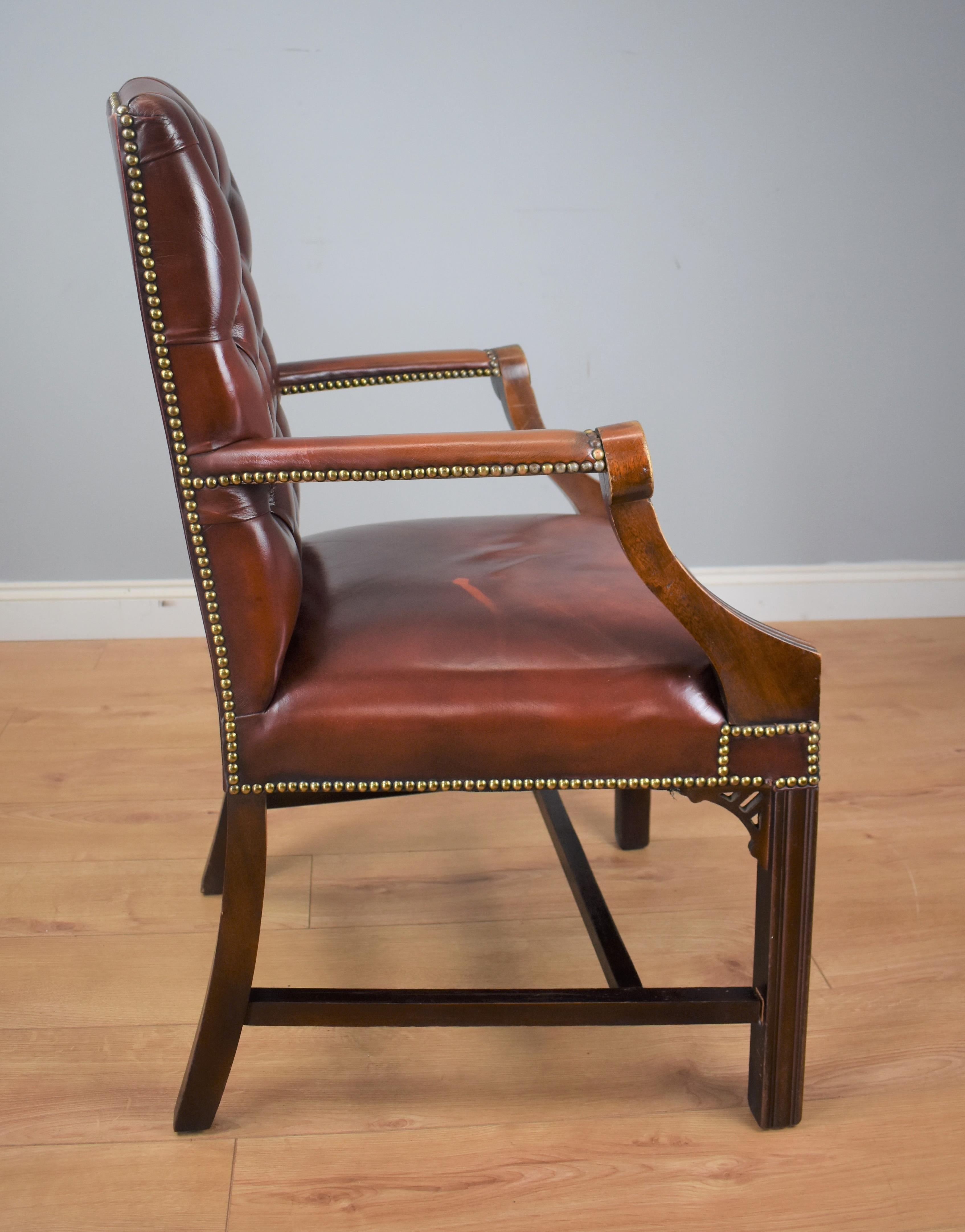 Pair of Mid-20th Century Leather Gainsborough Chairs 7