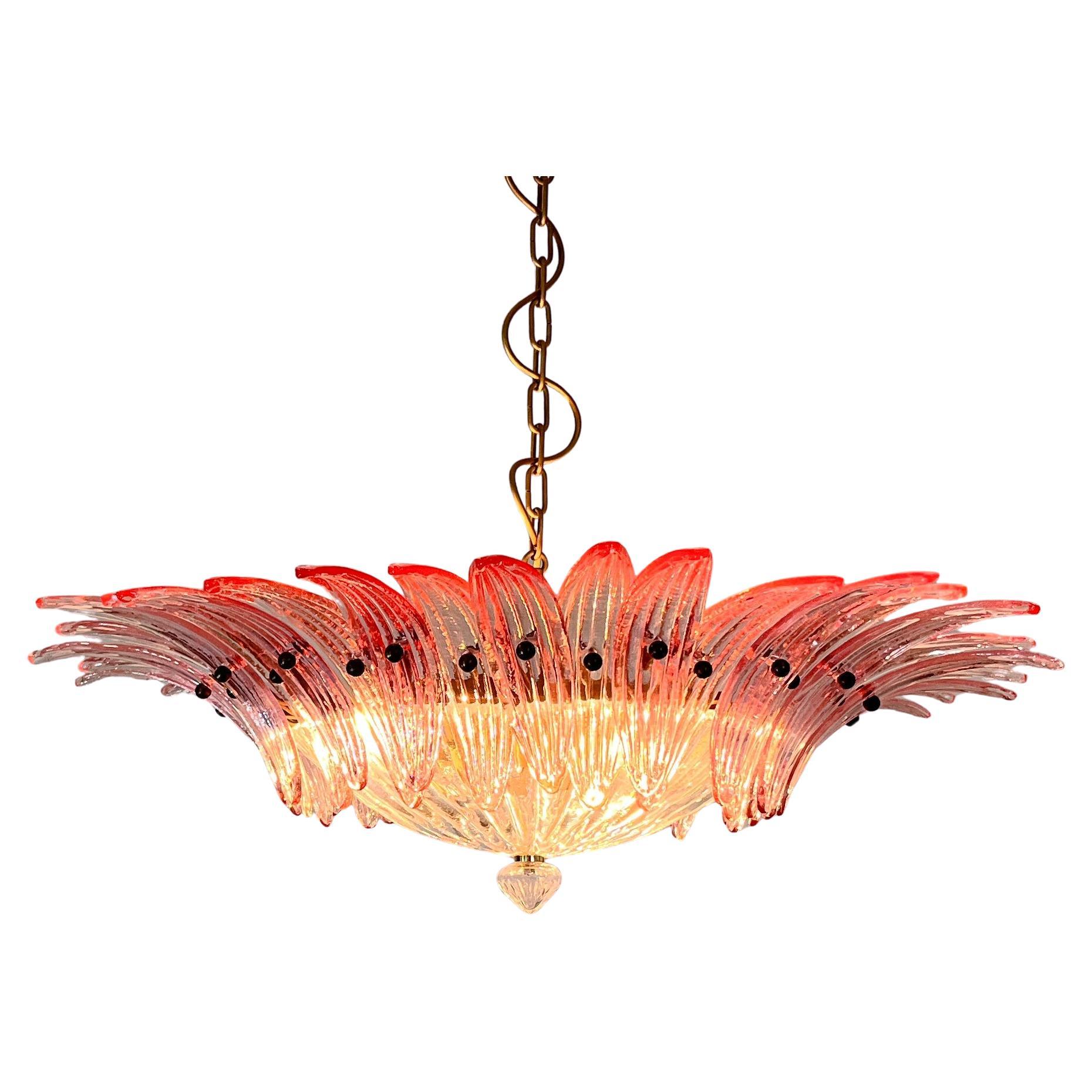 Coppia di lampadari di Murano rosa della metà del XX secolo in vendita 9
