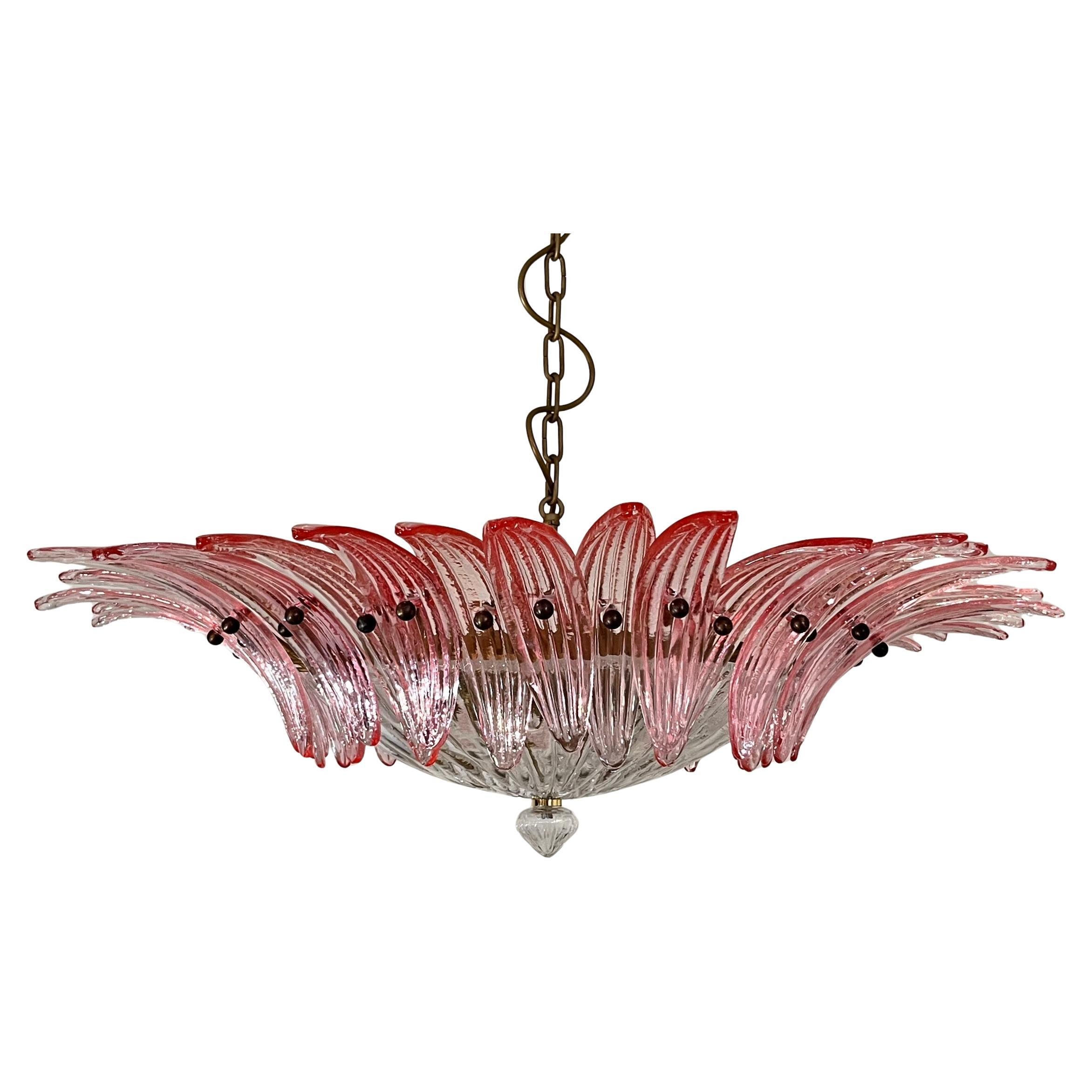 Coppia di lampadari di Murano rosa della metà del XX secolo in vendita 10